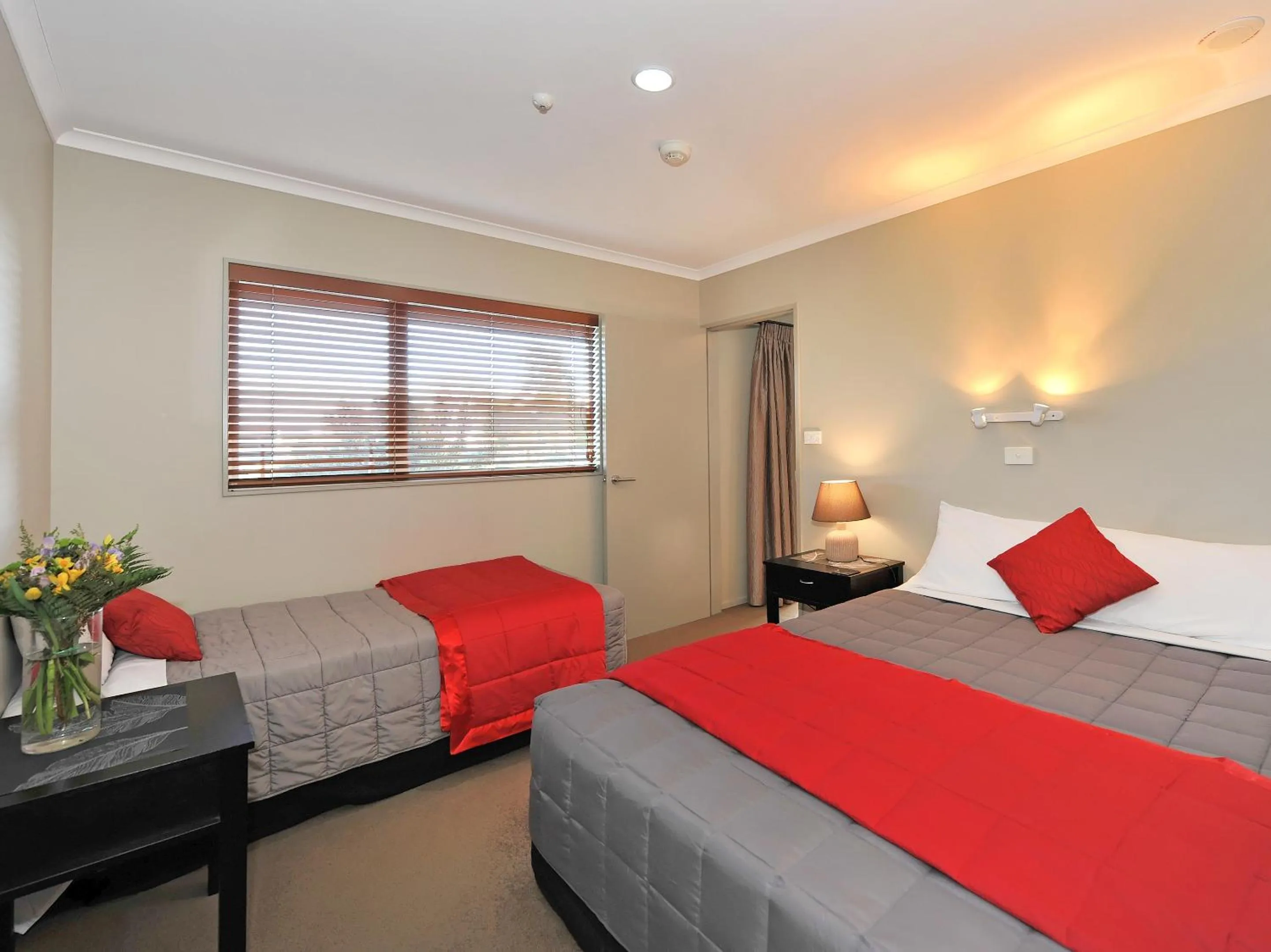 Bedroom, Bed in Mohua Motels