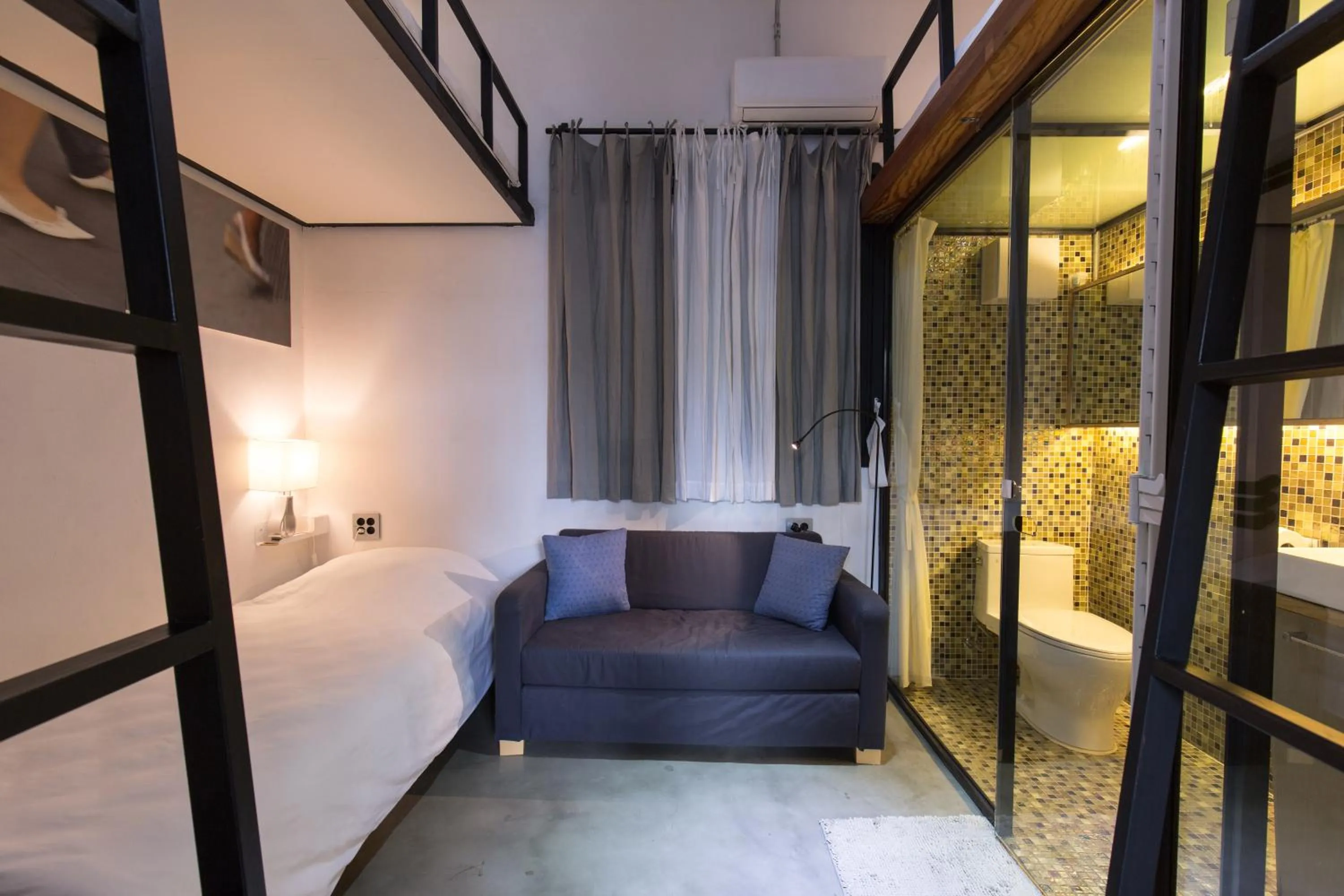 Bed in I House Chinchin