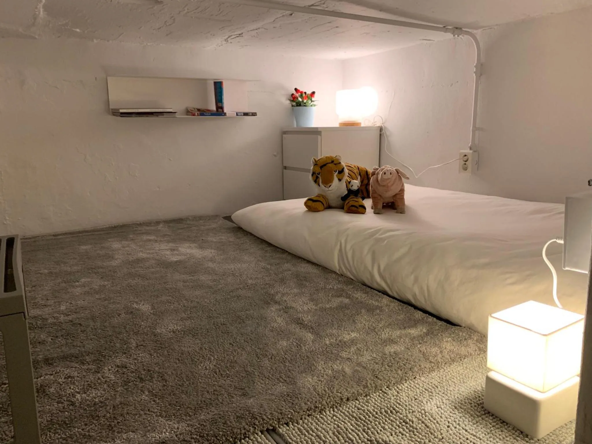 Bed in I House Chinchin