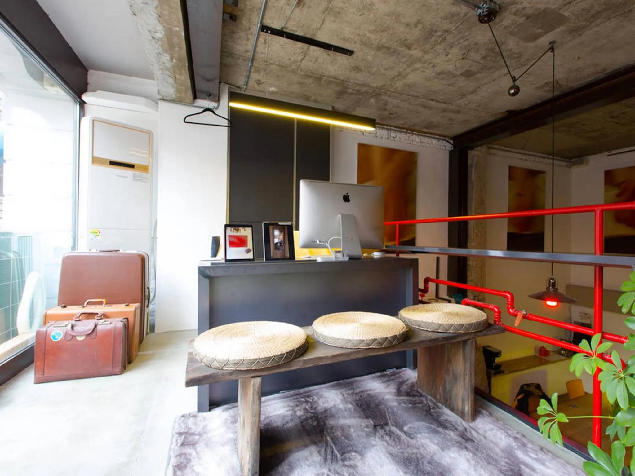 Decorative detail in I House Chinchin