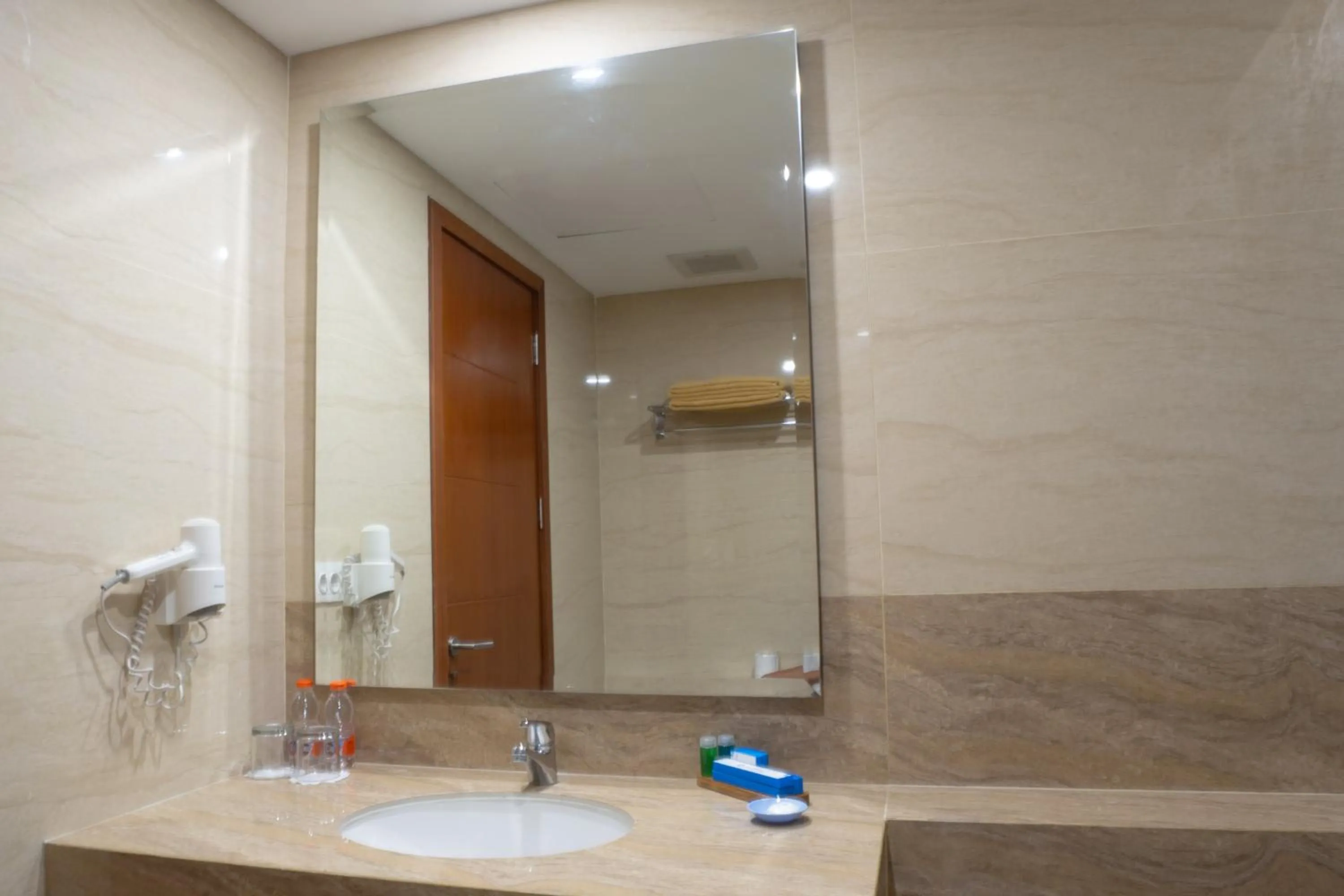 Bathroom in Hotel Brothers Solo