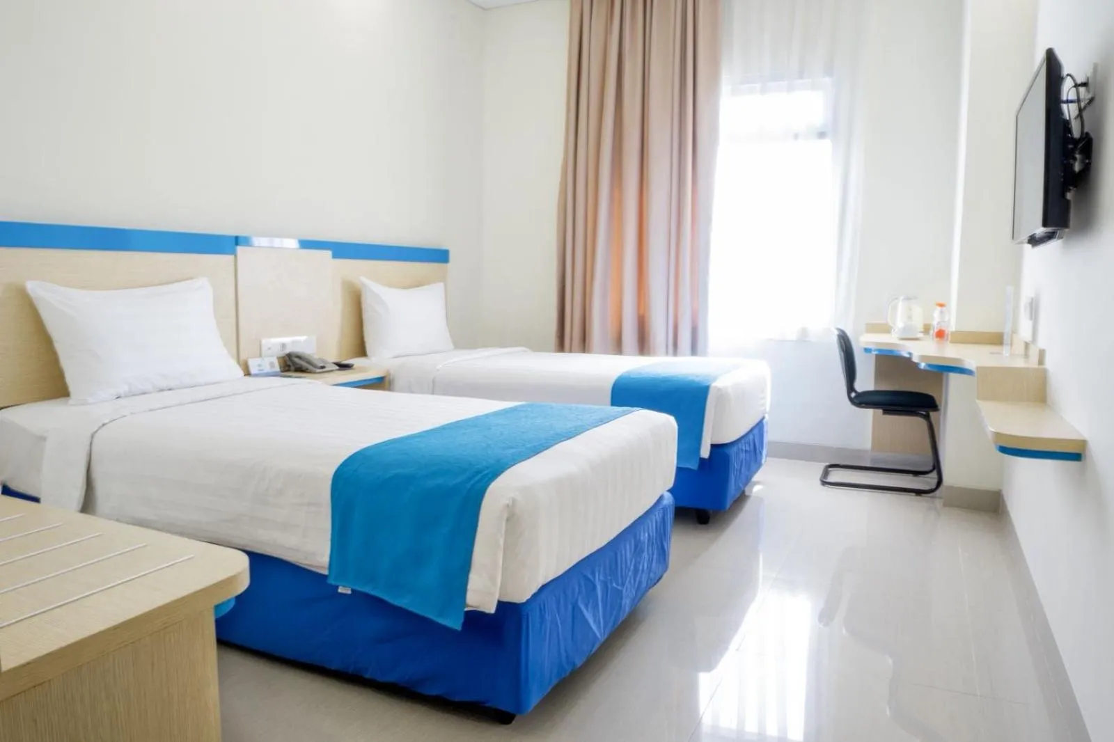 Bedroom, Bed in Hotel Brothers Solo