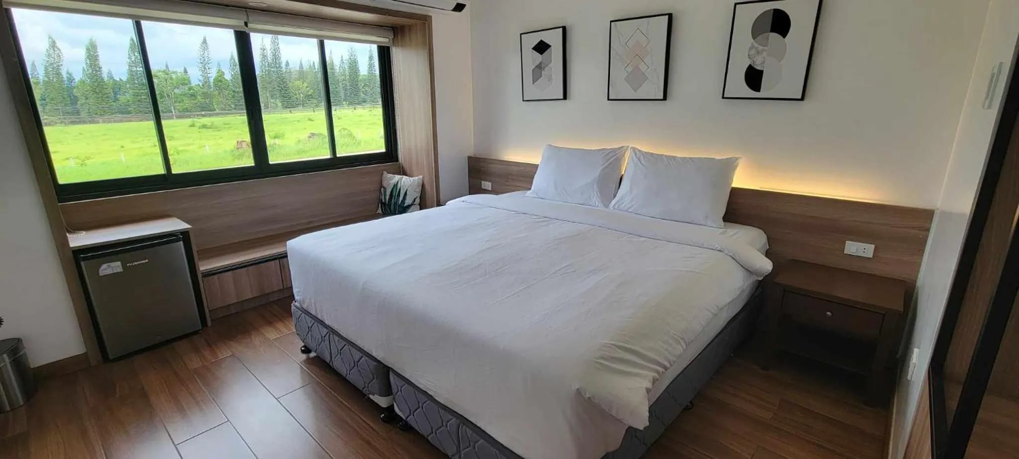 Bed in Dream Residences