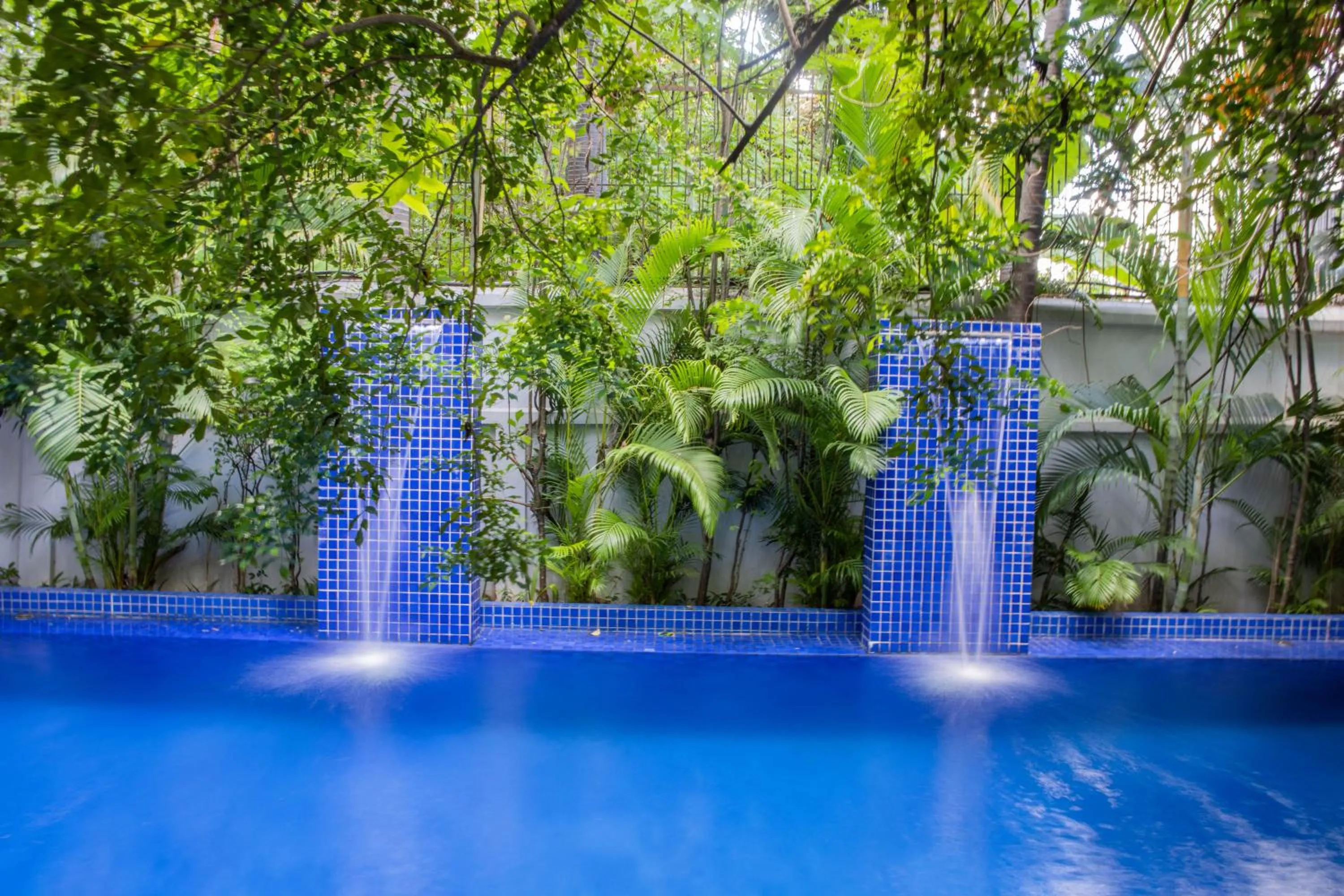 Swimming pool in La Rose Suites