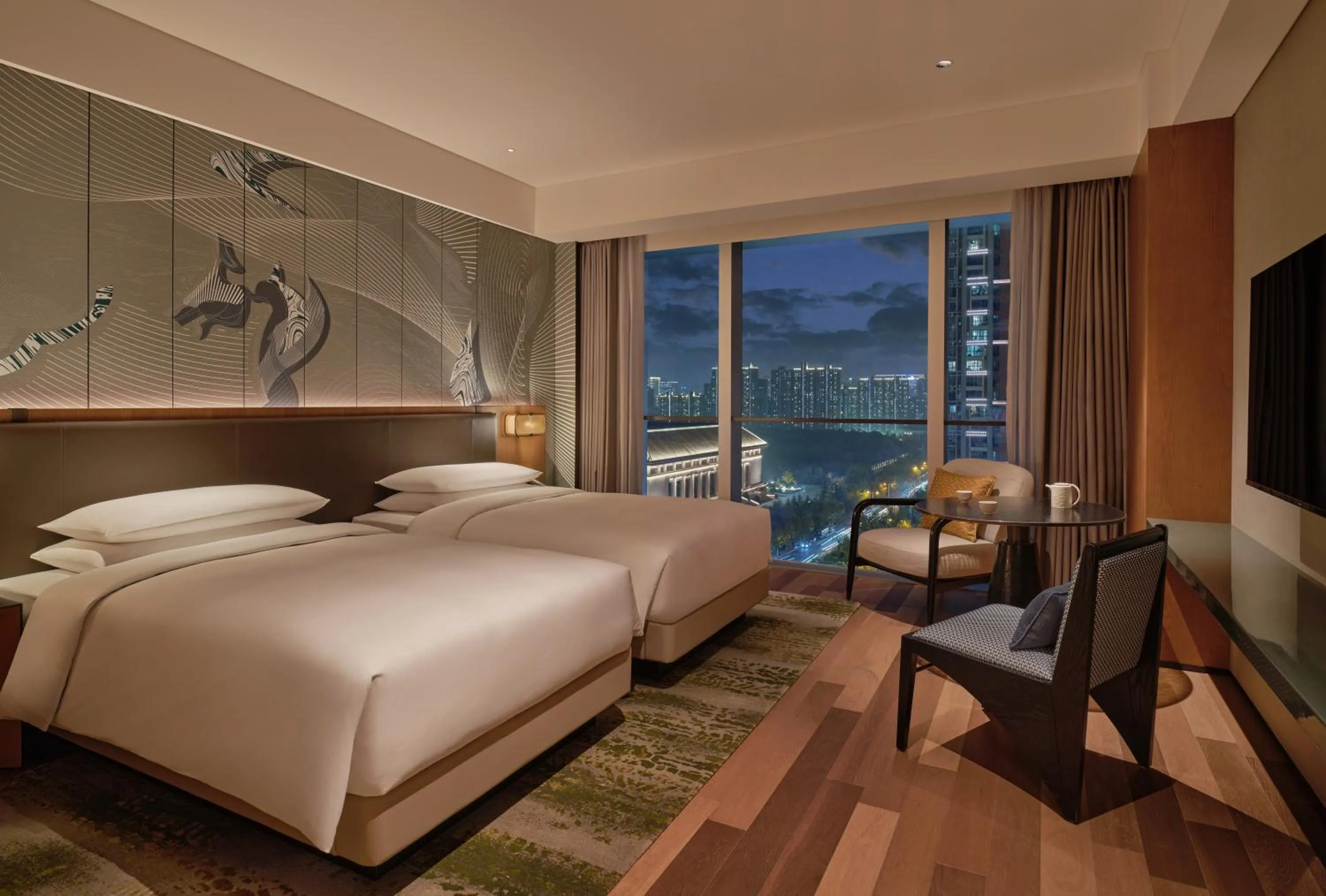 Photo of the whole room, Bed in Hyatt Centric Gaoxin Xi'An