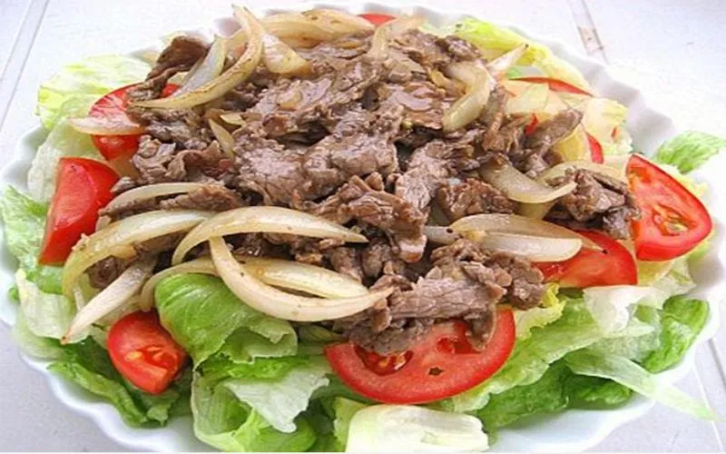 Food and drinks in Catba Papillon Garden Bungalows & Resort