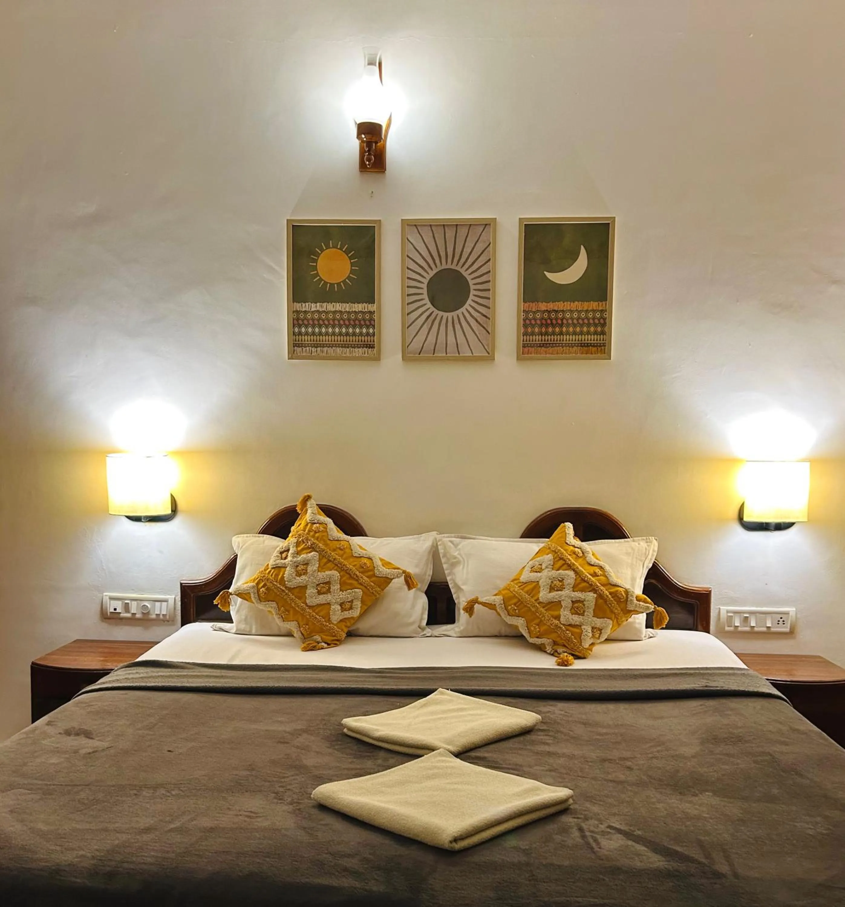 Bed in Hotel Sea View Palace - the beach hotel