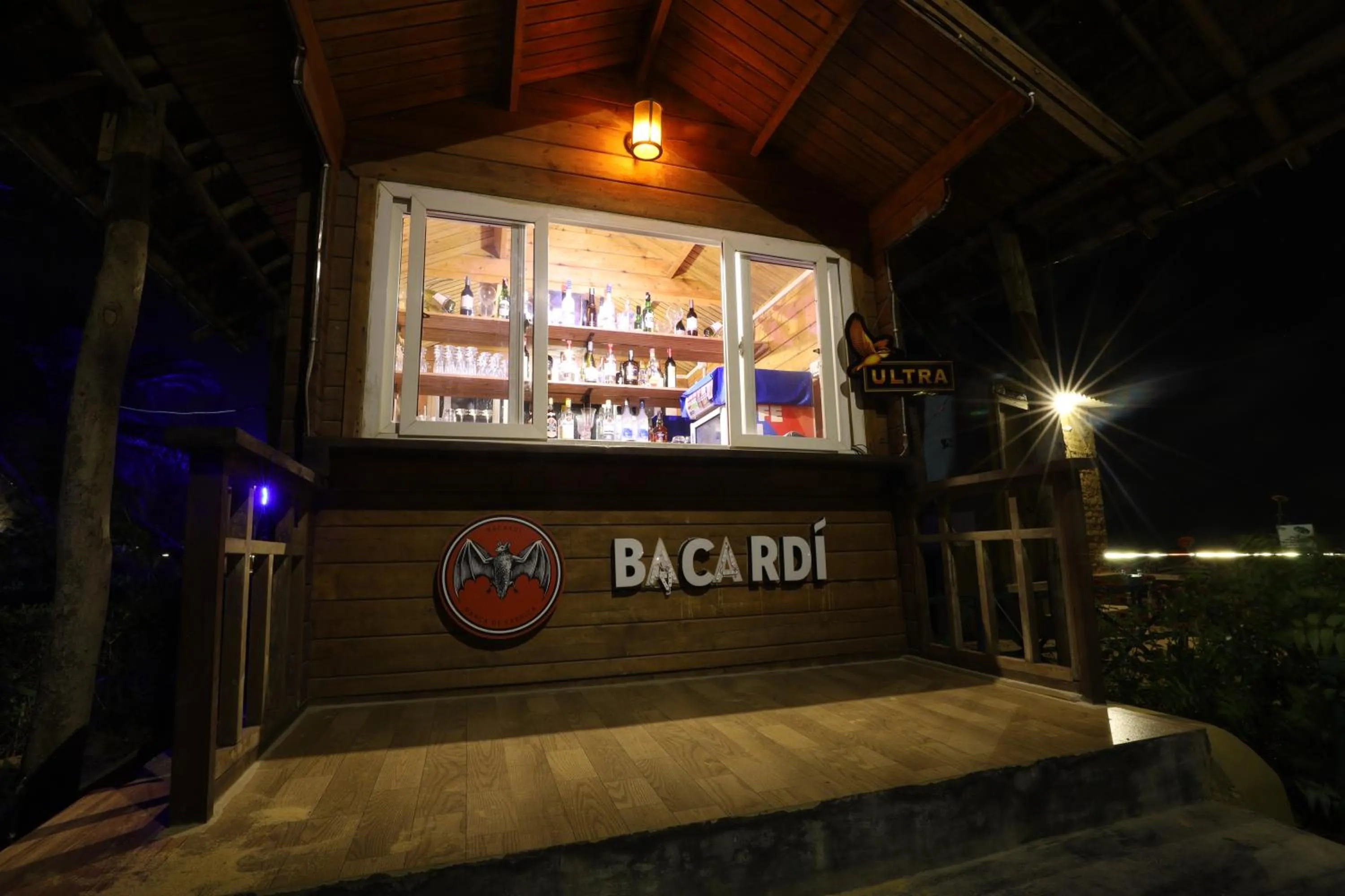 Lounge or bar in Lotus an Eco Resort Konark