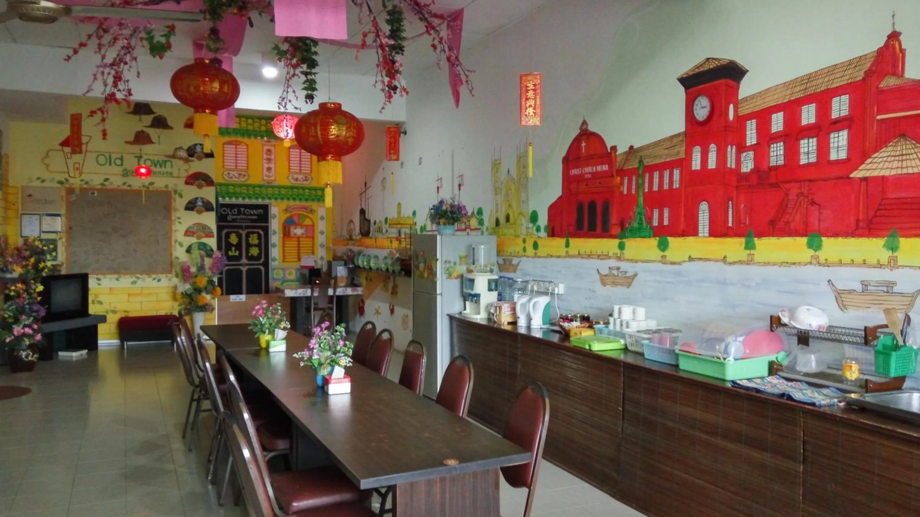 Restaurant/places to eat in Old Town Guest House