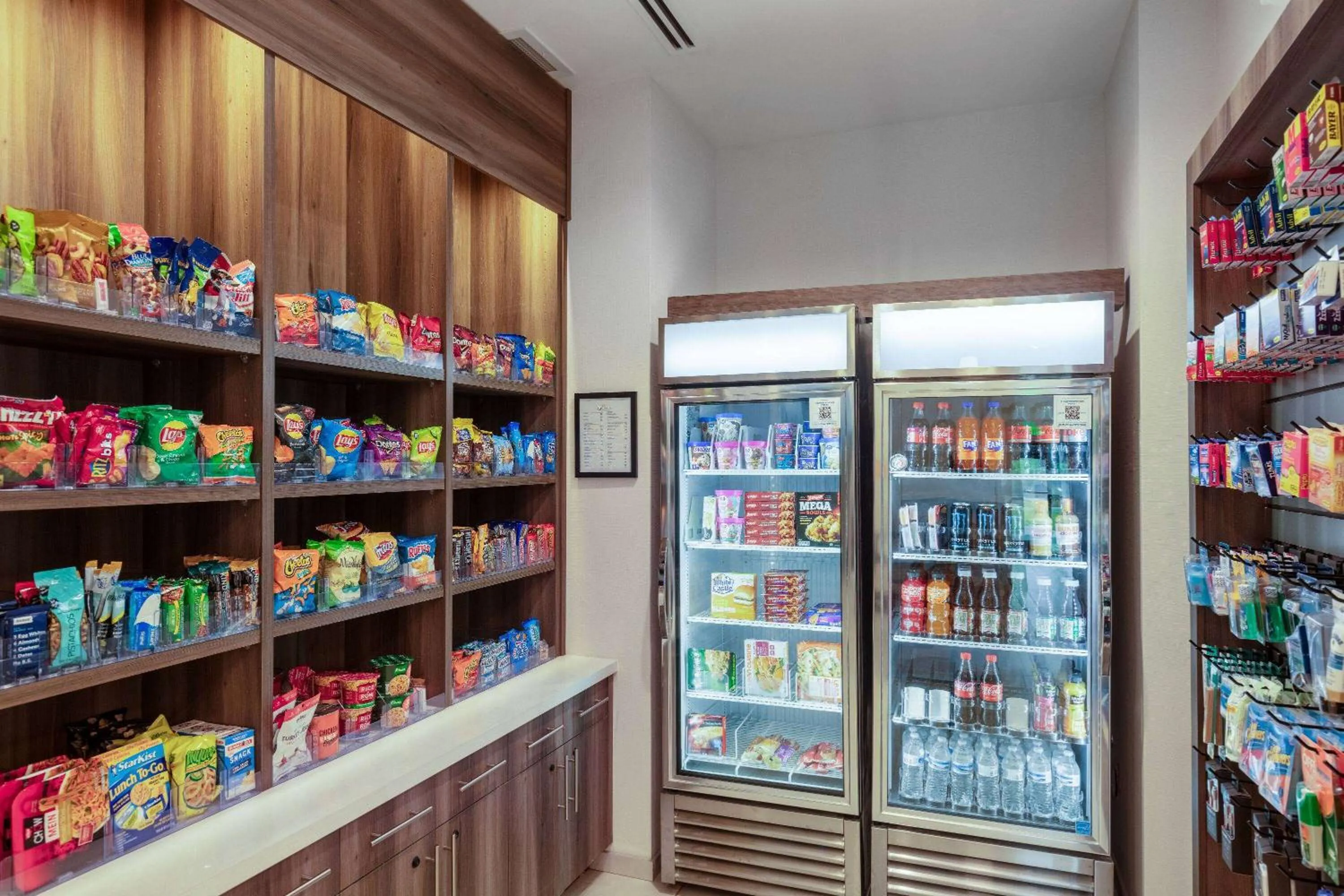 Food and drinks in La Quinta Inn & Suites by Wyndham Centralia