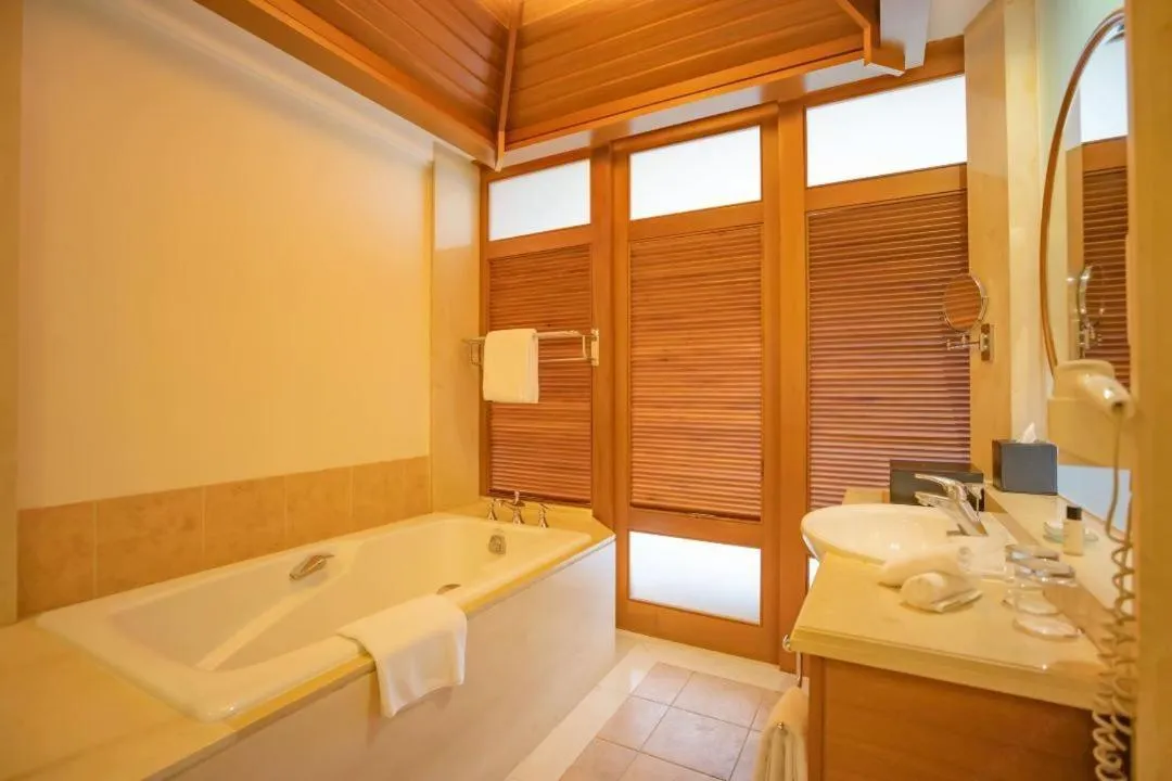Bathroom in Hillview Golf Resort Dongguan