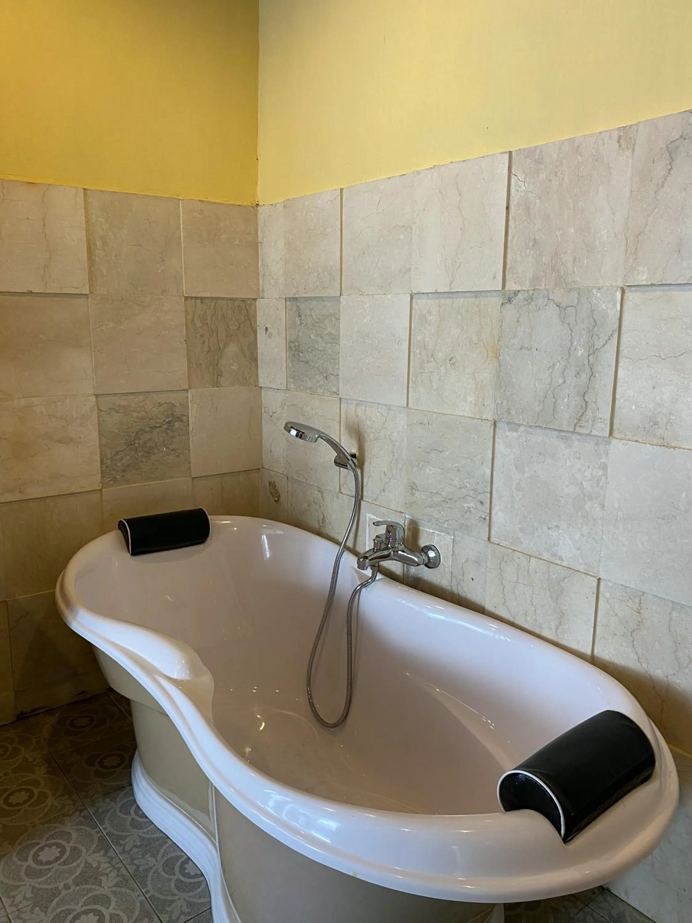 Bathroom in Uma Linggah Resort by Puri Signatures