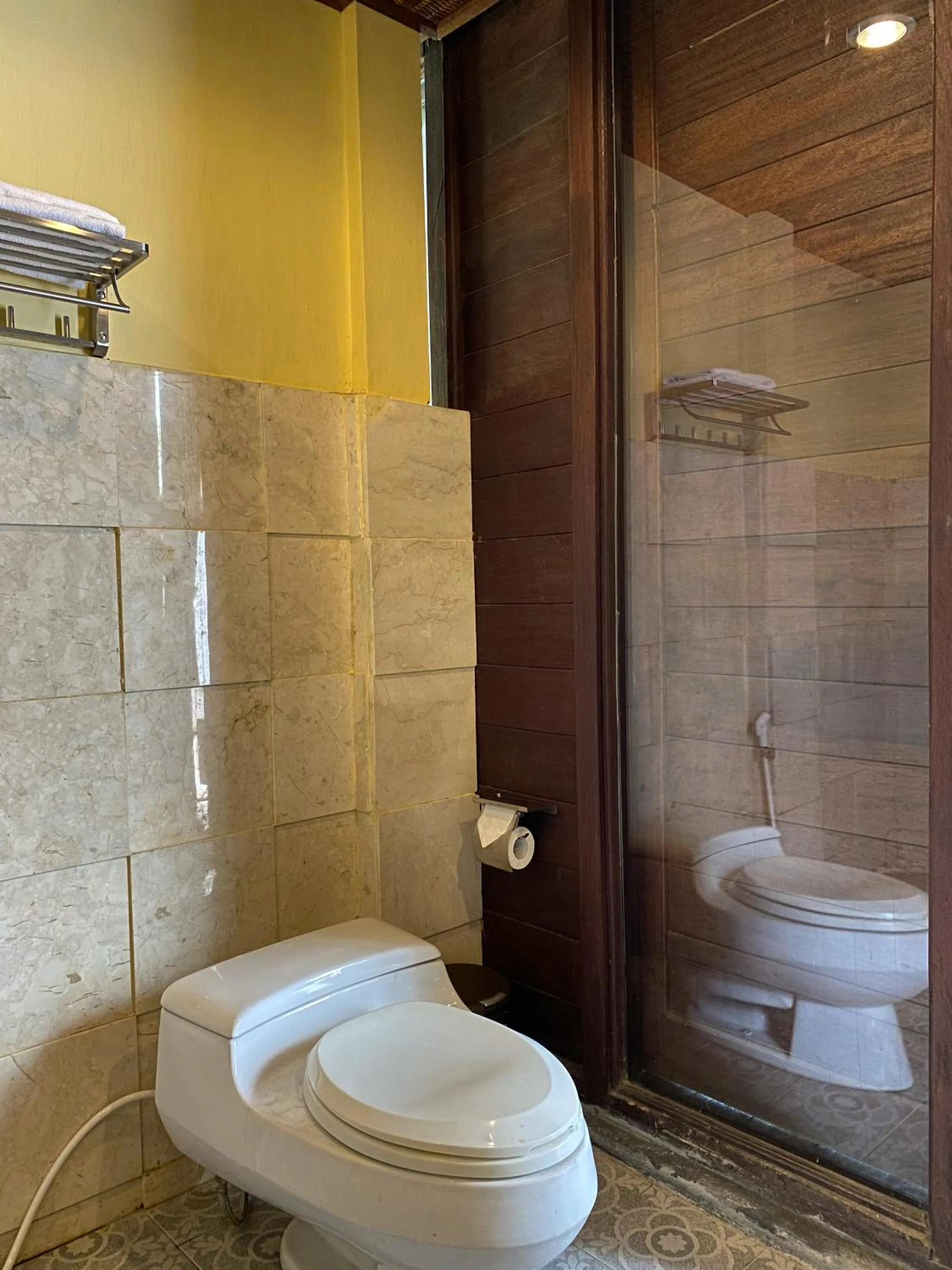 Shower in Uma Linggah Resort by Puri Signatures