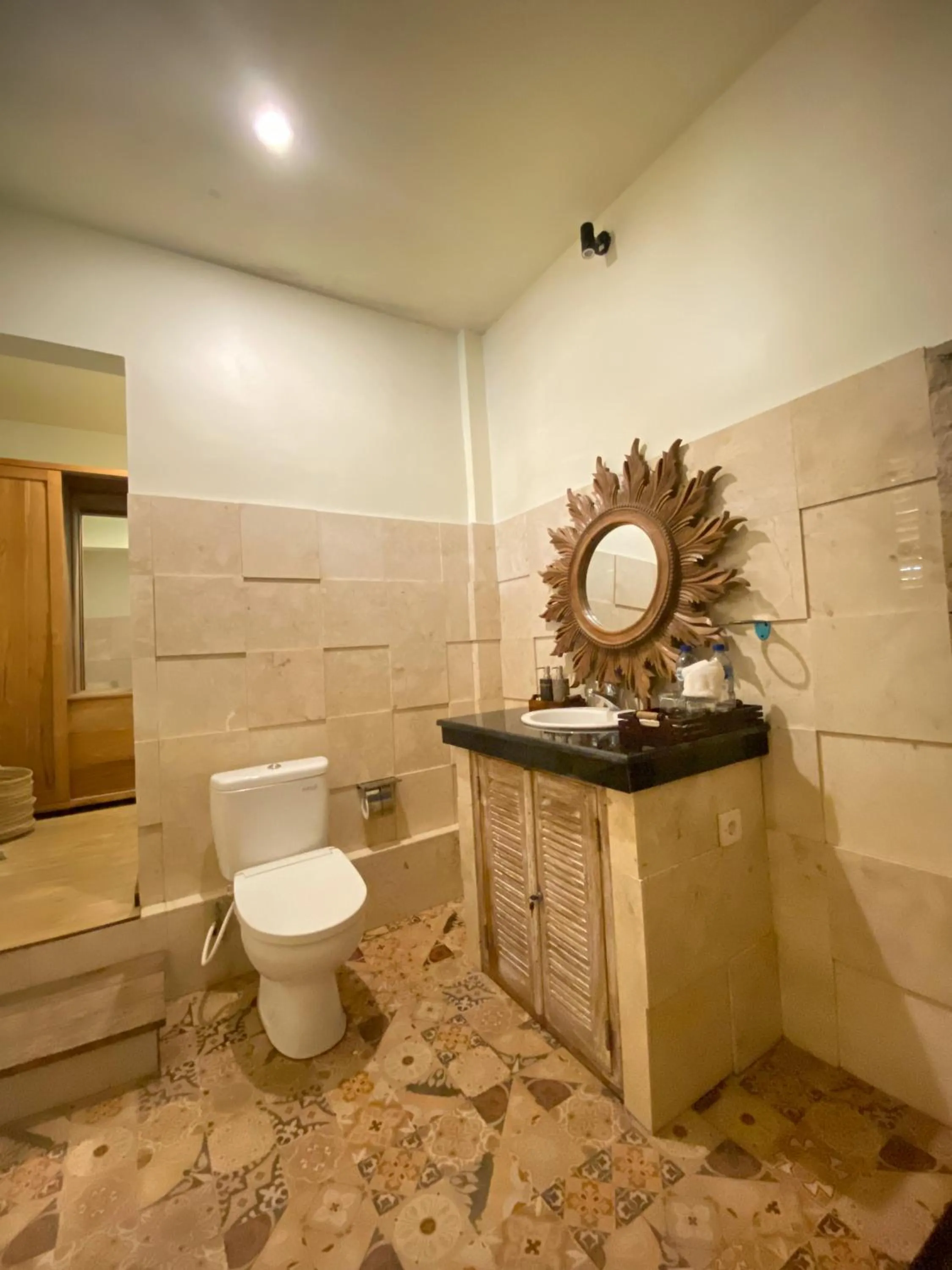 Toilet in Uma Linggah Resort by Puri Signatures