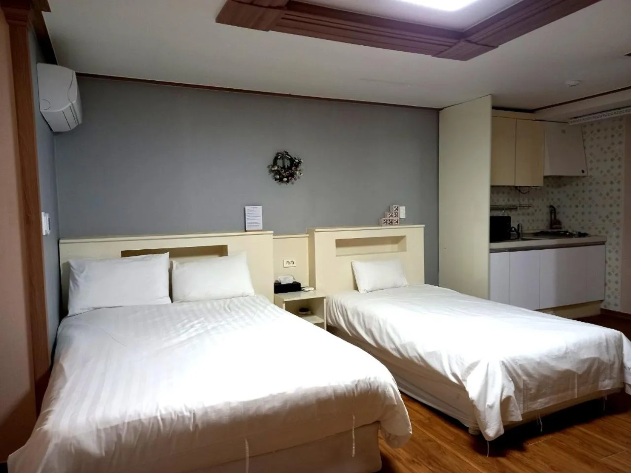 Bed in HY Choi Hostel