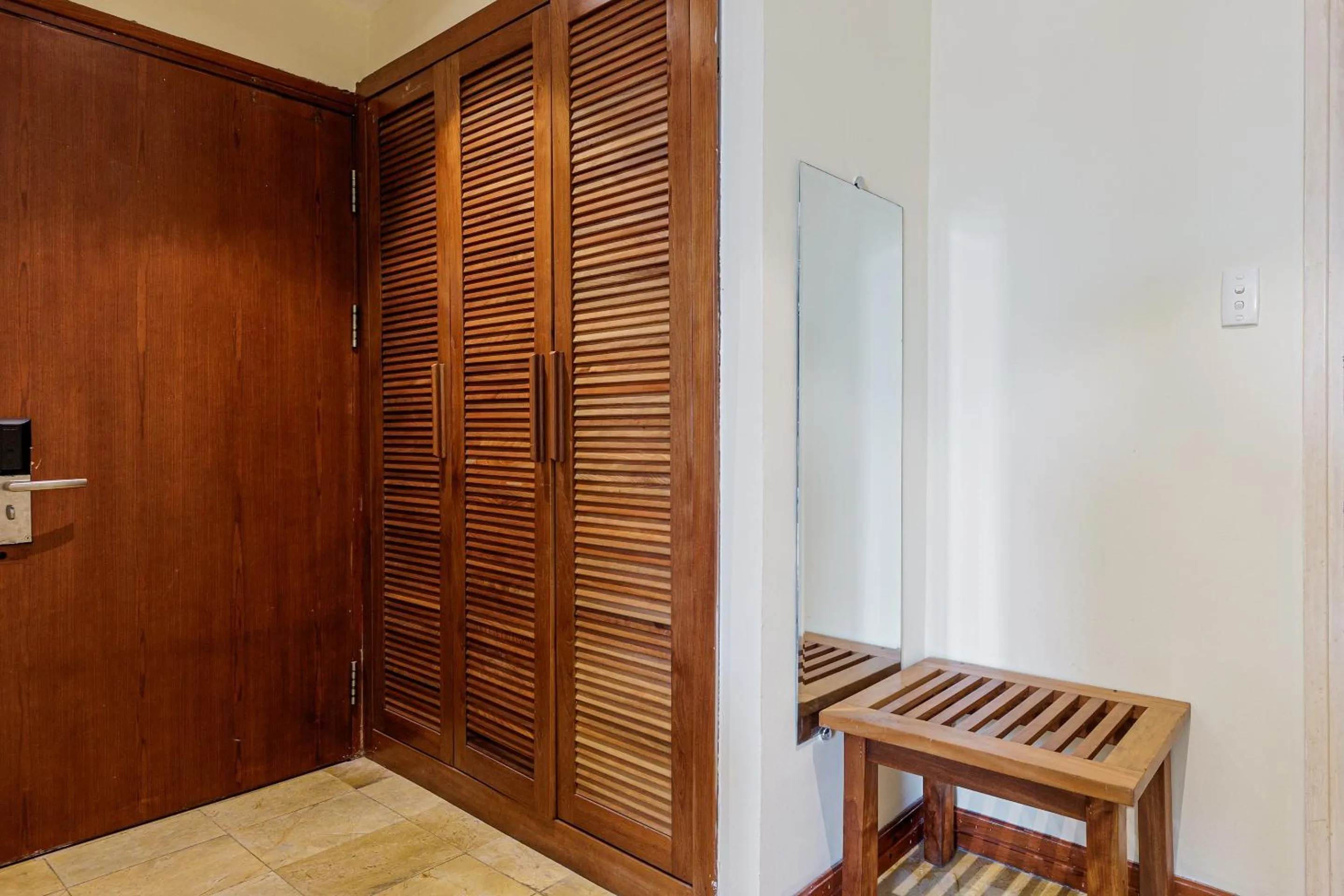 Bedroom in Collection O Le Grand Hanoi hotel - The Sun