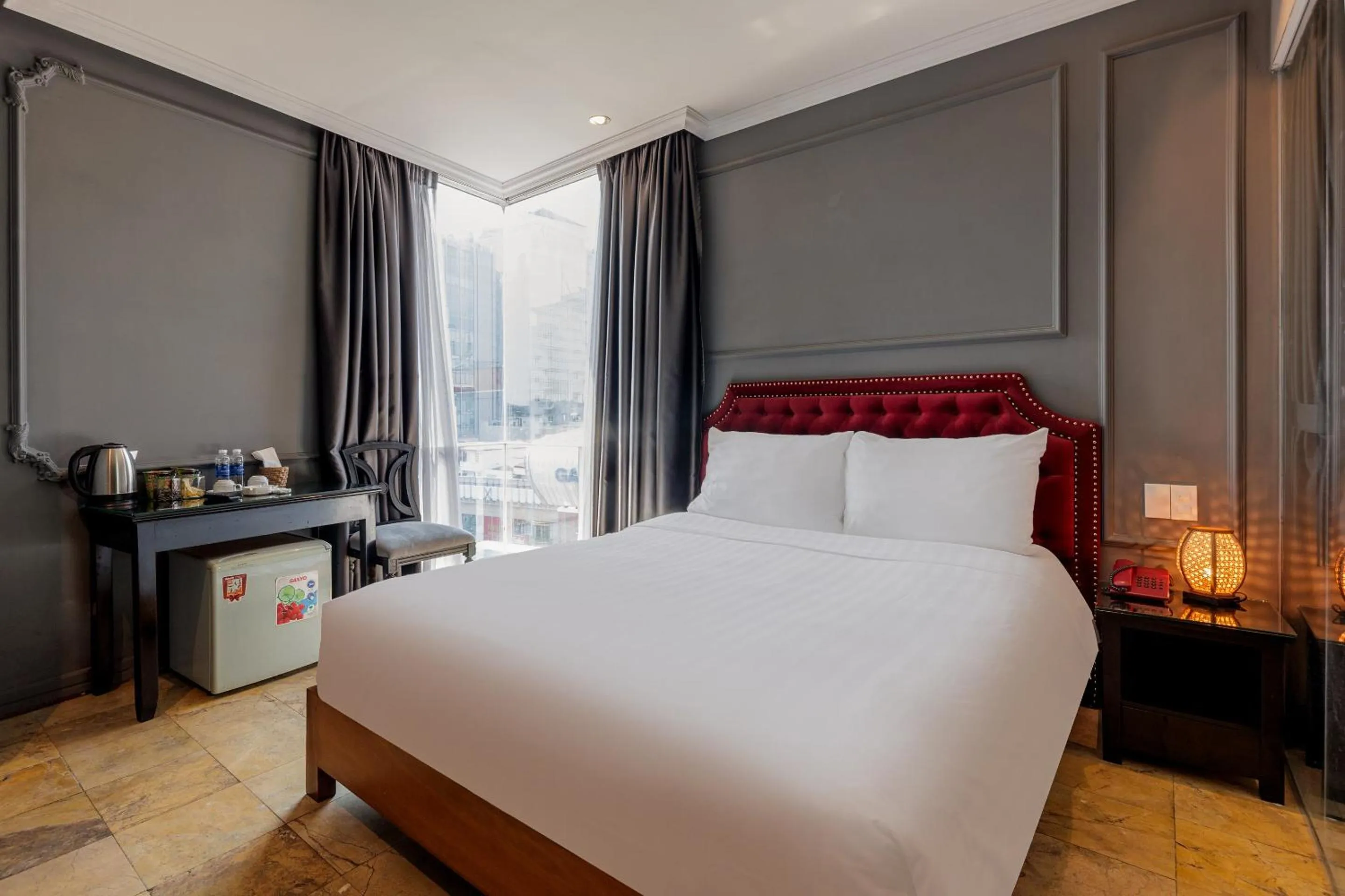 Bedroom, Bed in Collection O Le Grand Hanoi hotel - The Sun