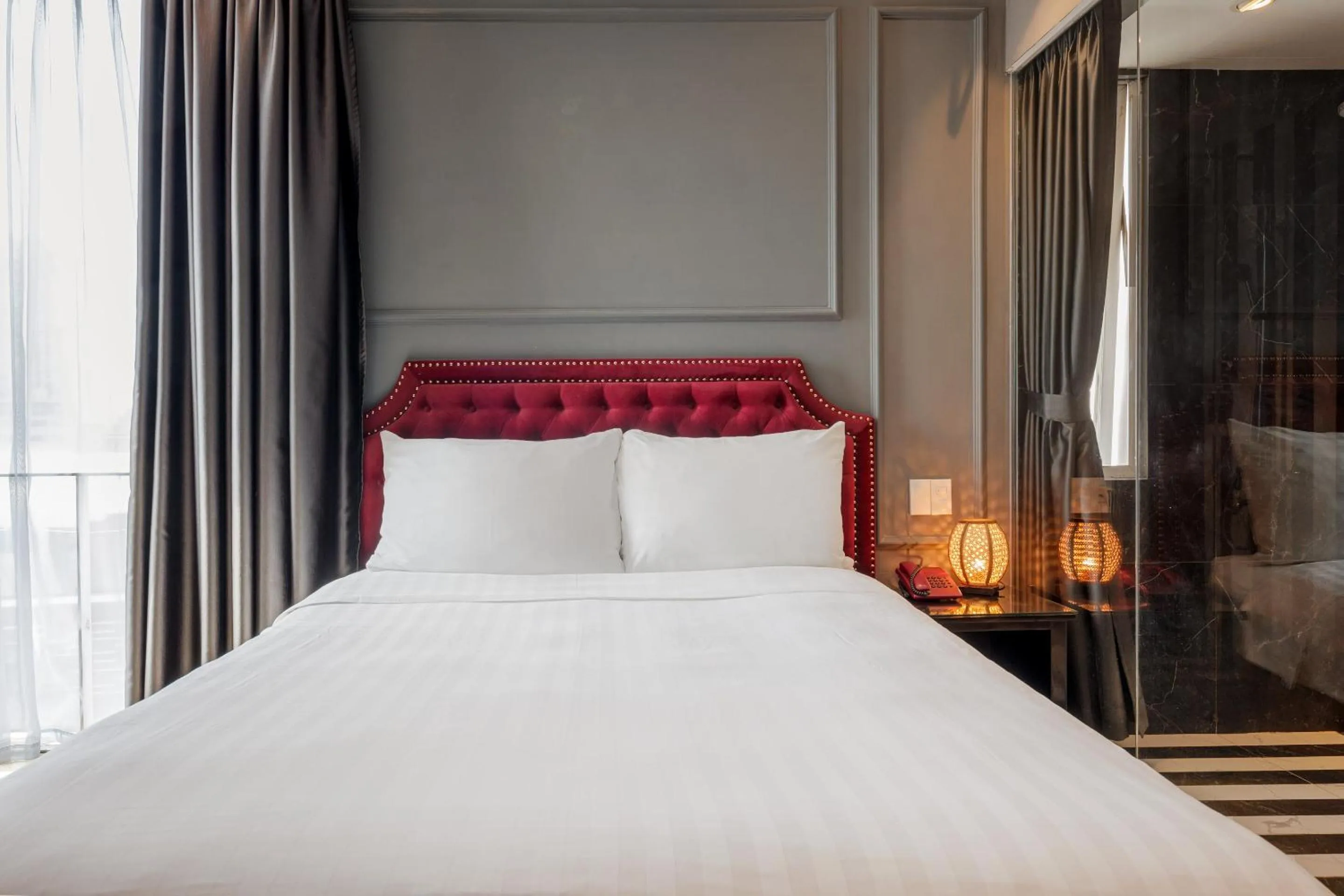 Bedroom, Bed in Collection O Le Grand Hanoi hotel - The Sun