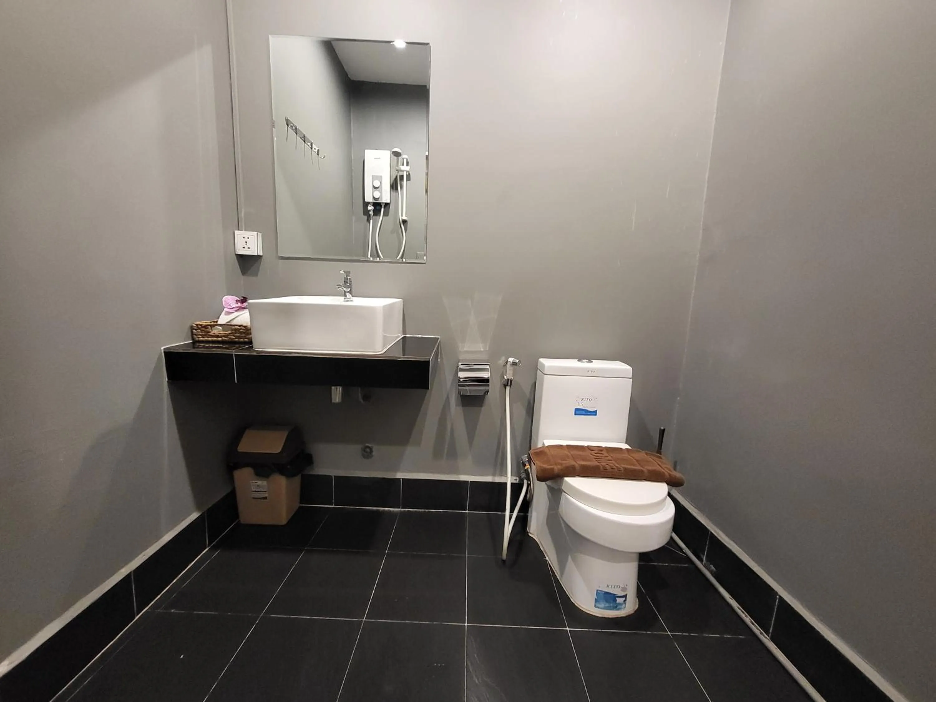 Bathroom in Sun Chakra Boutique Hotel - 50m to Museum & Royal Palace & Walking street