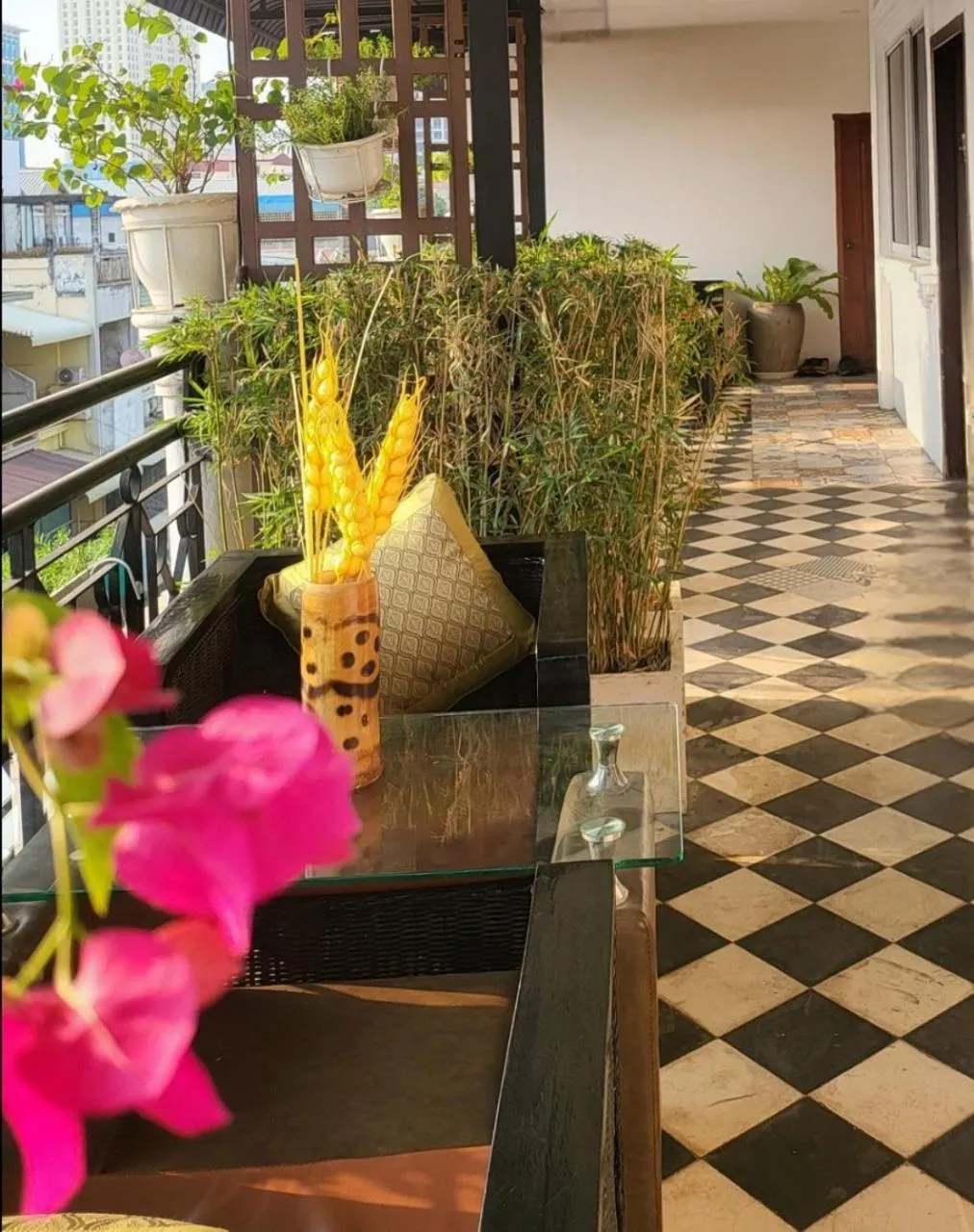Balcony/Terrace in Sun Chakra Boutique Hotel - 50m to Museum & Royal Palace & Walking street