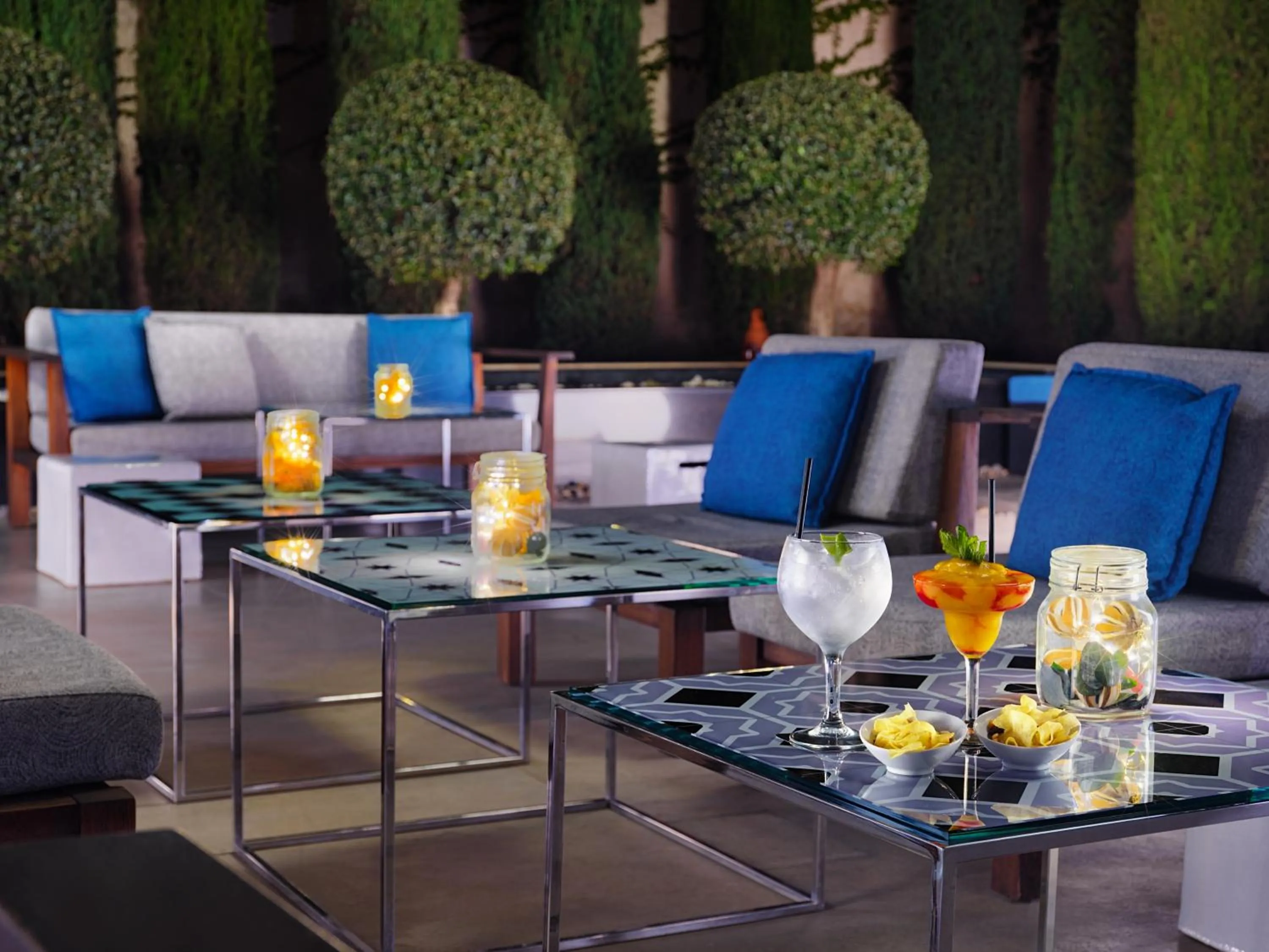 Restaurant/places to eat in H10 Art Gallery 4* Sup