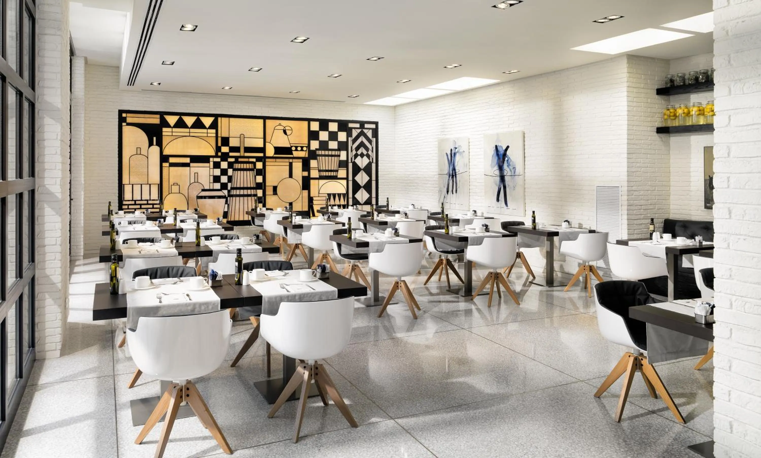 Restaurant/places to eat in H10 Art Gallery 4* Sup