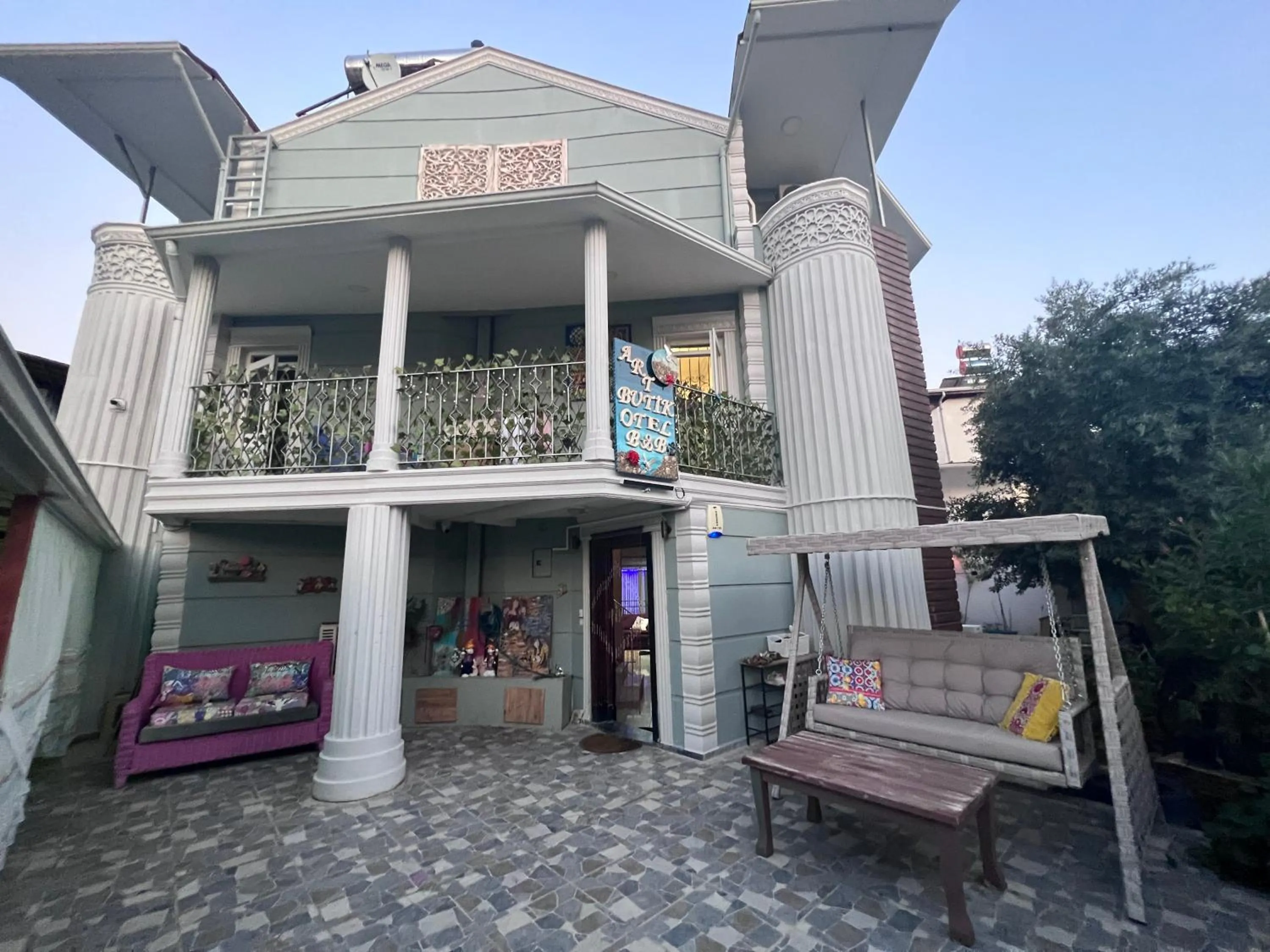 Day in Art Pansiyon Belek