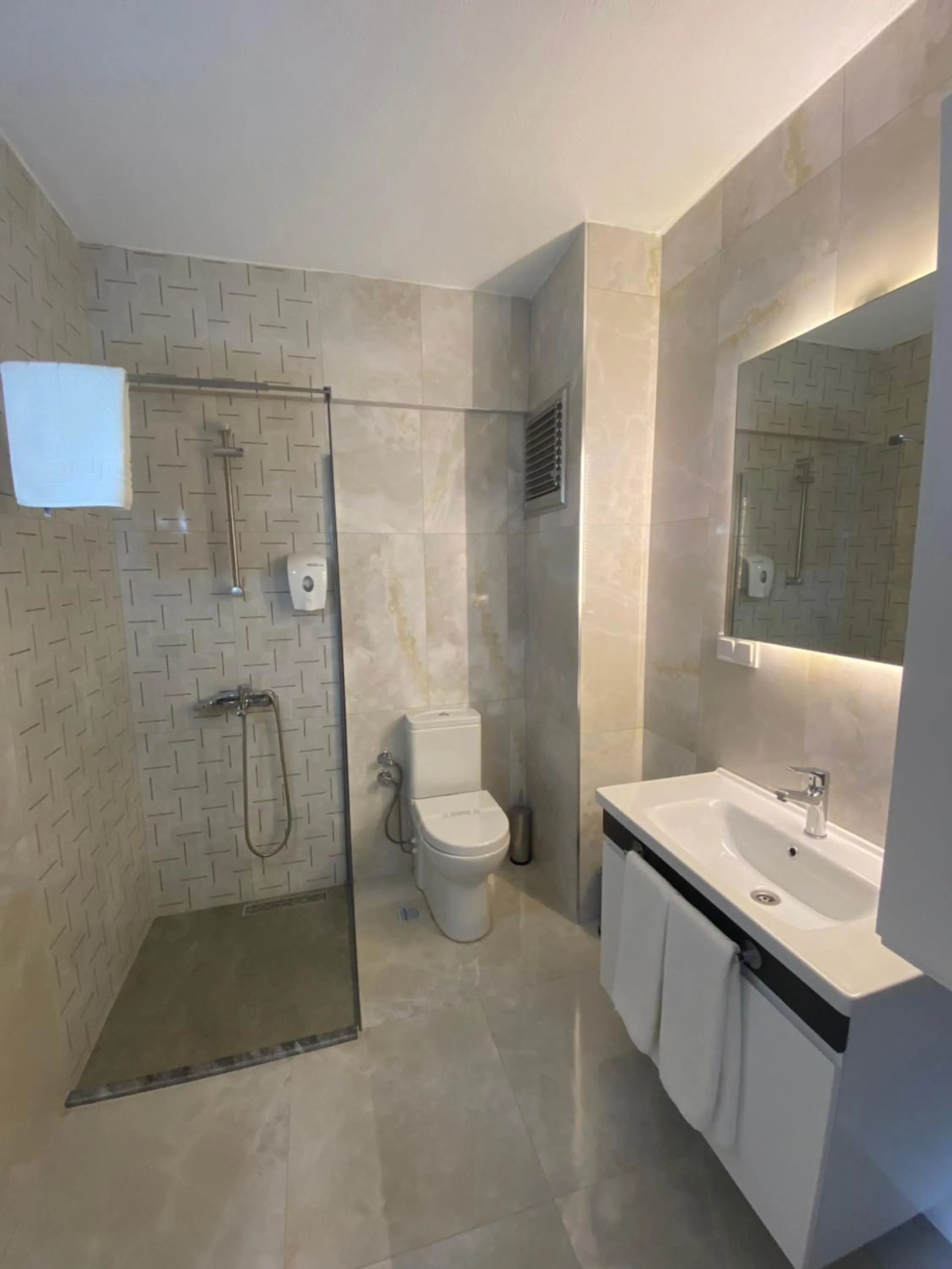 Shower in JK Business