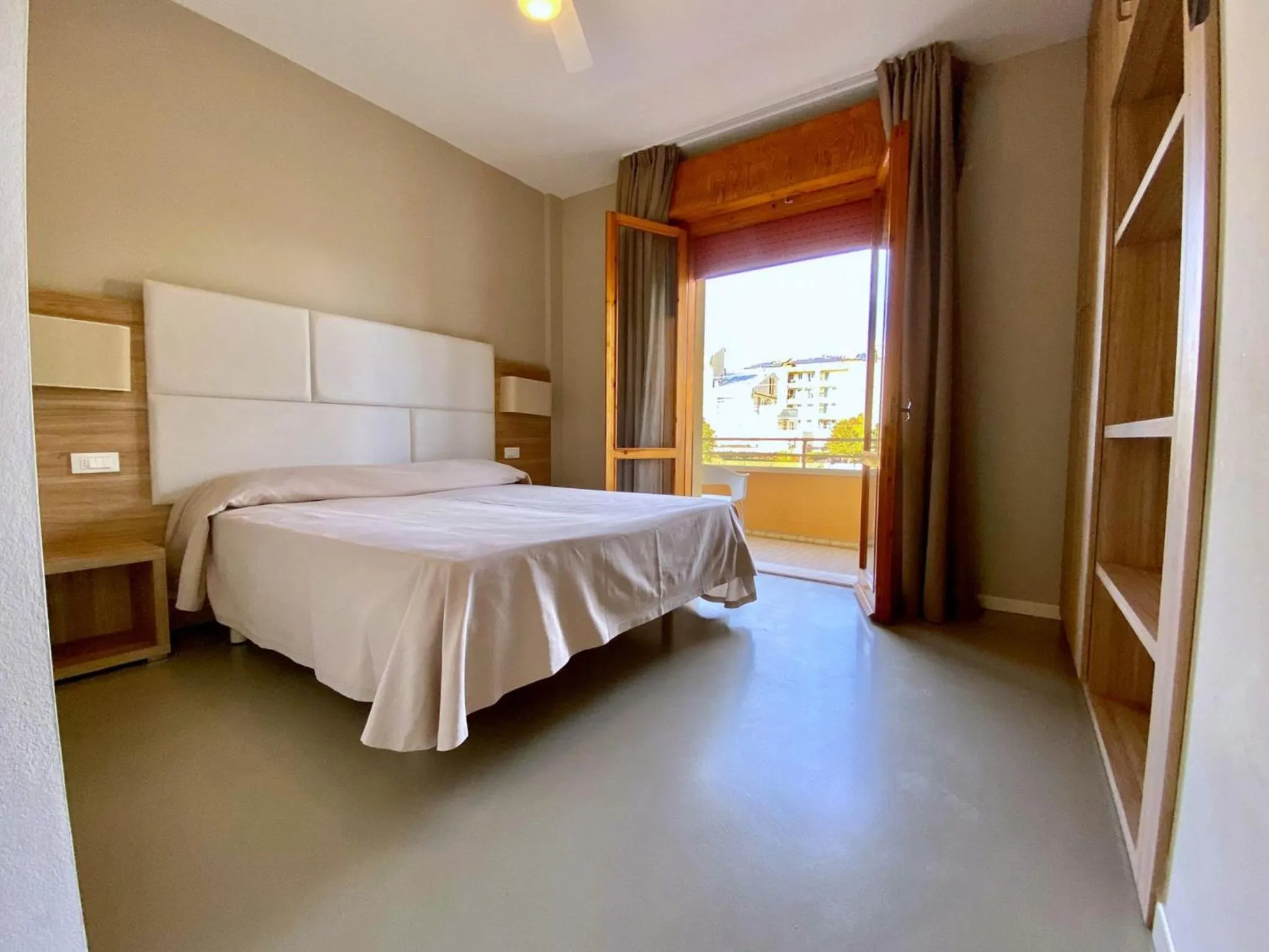 Bedroom, Bed in Hotel Maioli - Colazione XXL fino alle 12