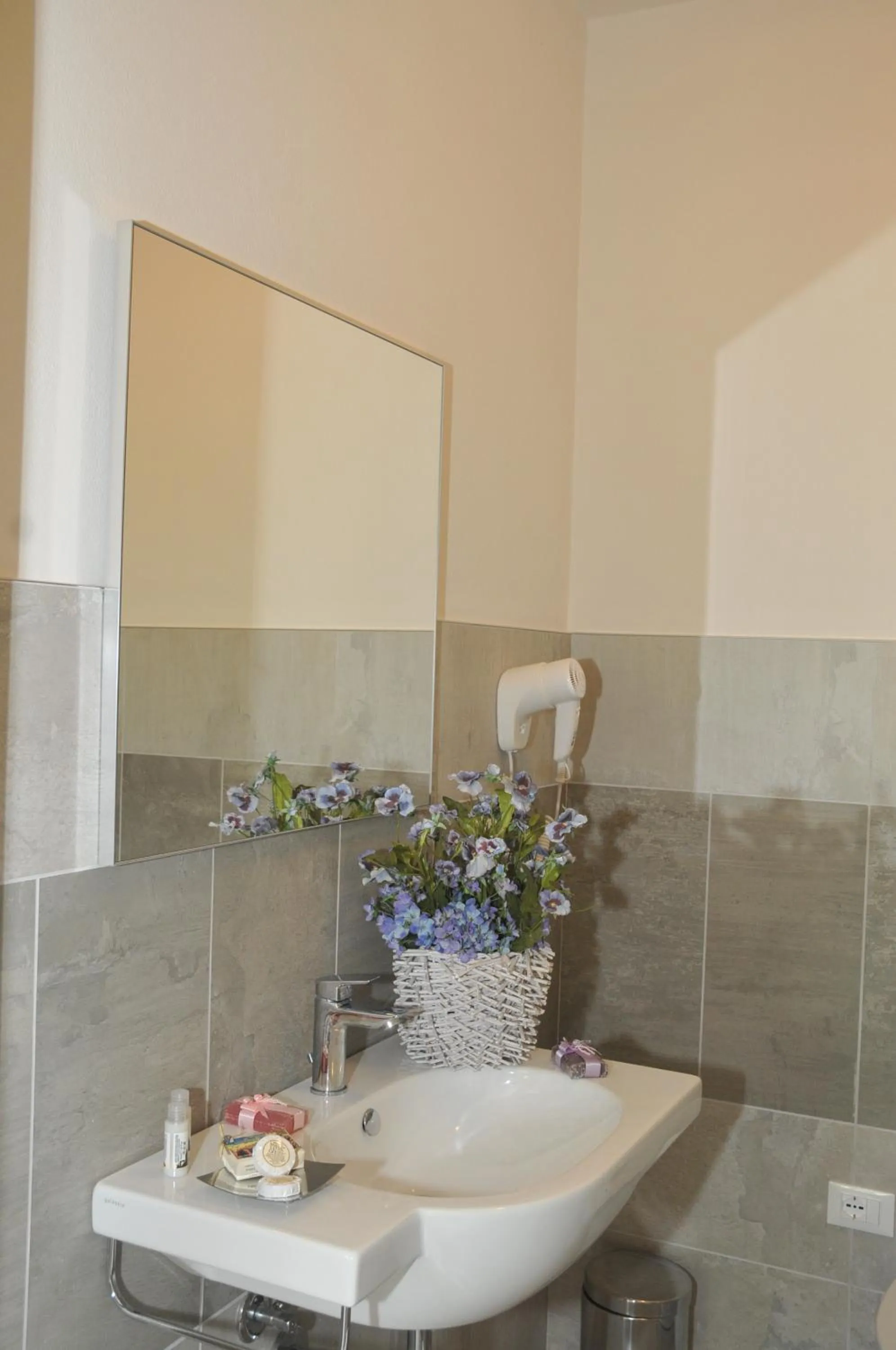 Bathroom in Hotel Maioli - Colazione XXL fino alle 12