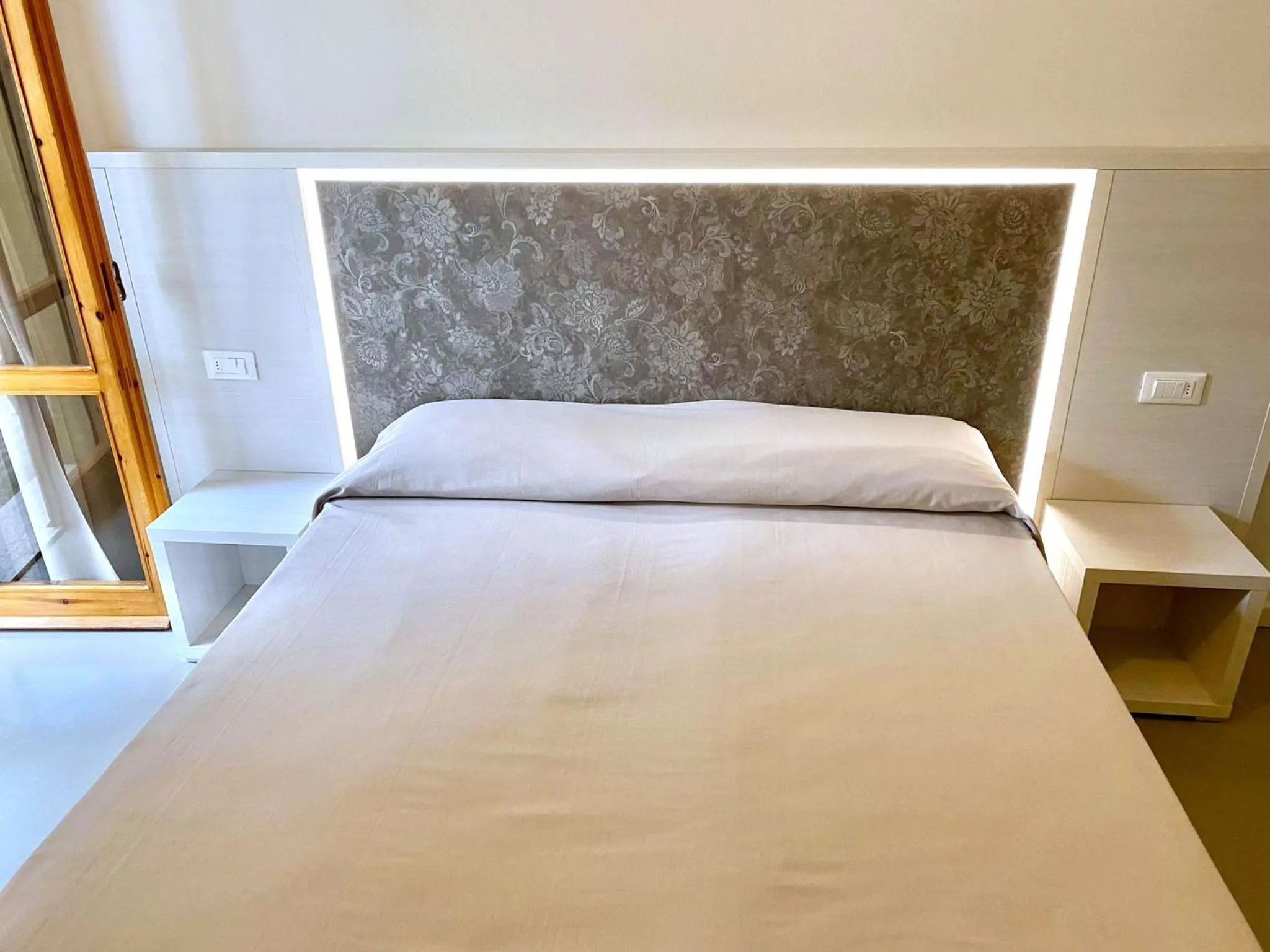 Photo of the whole room, Bed in Hotel Maioli - Colazione XXL fino alle 12