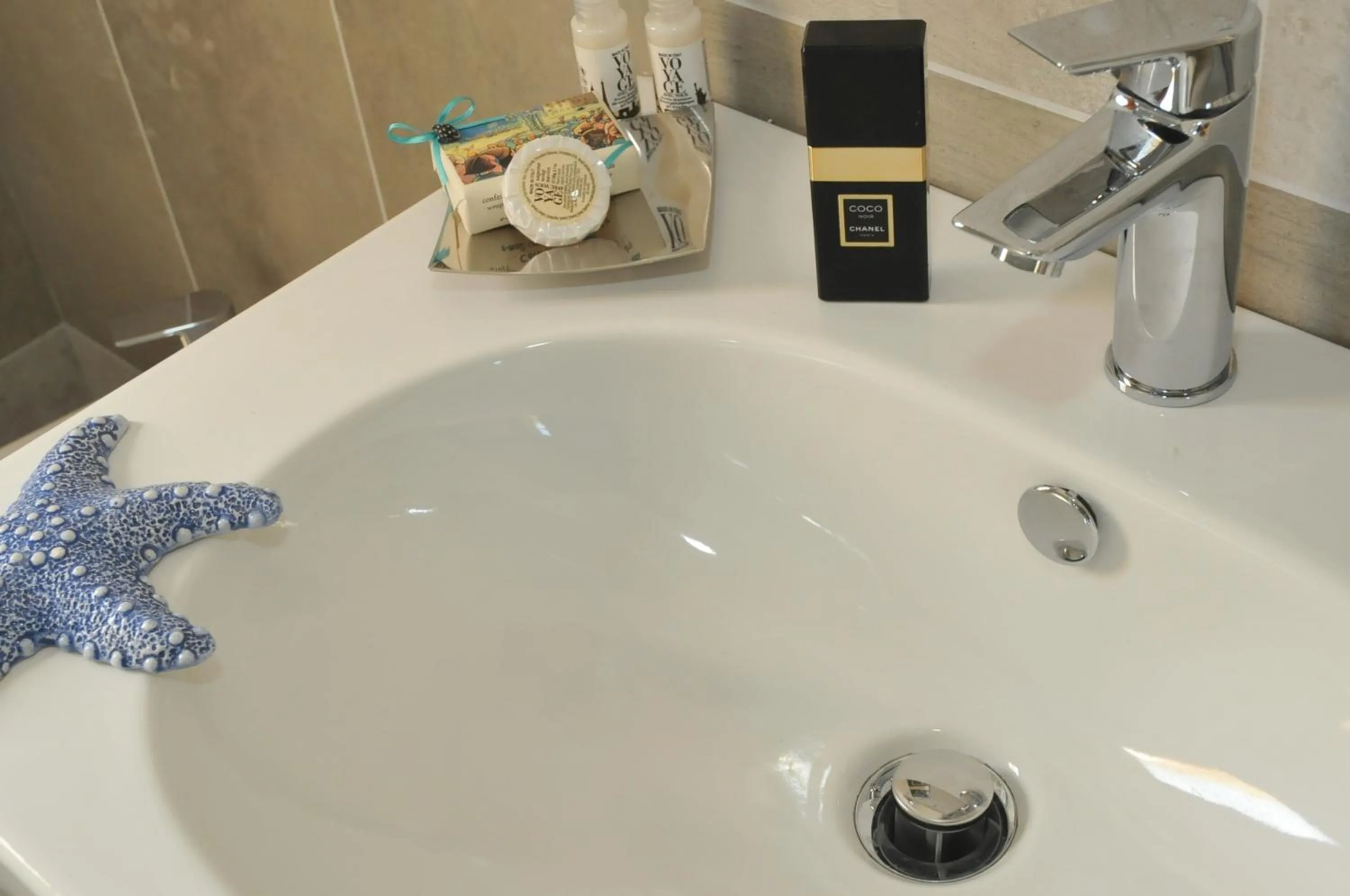 Decorative detail in Hotel Maioli - Colazione XXL fino alle 12