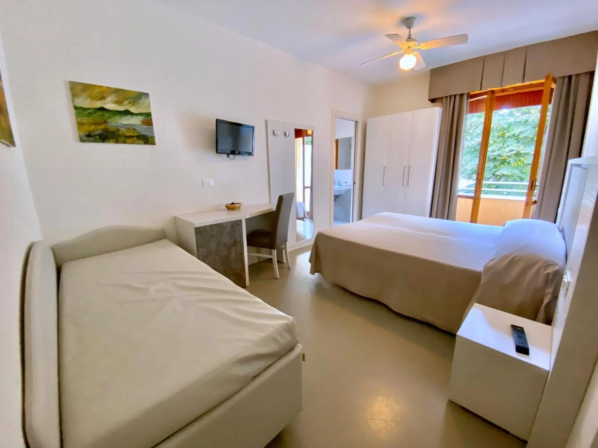 Photo of the whole room, Bed in Hotel Maioli - Colazione XXL fino alle 12