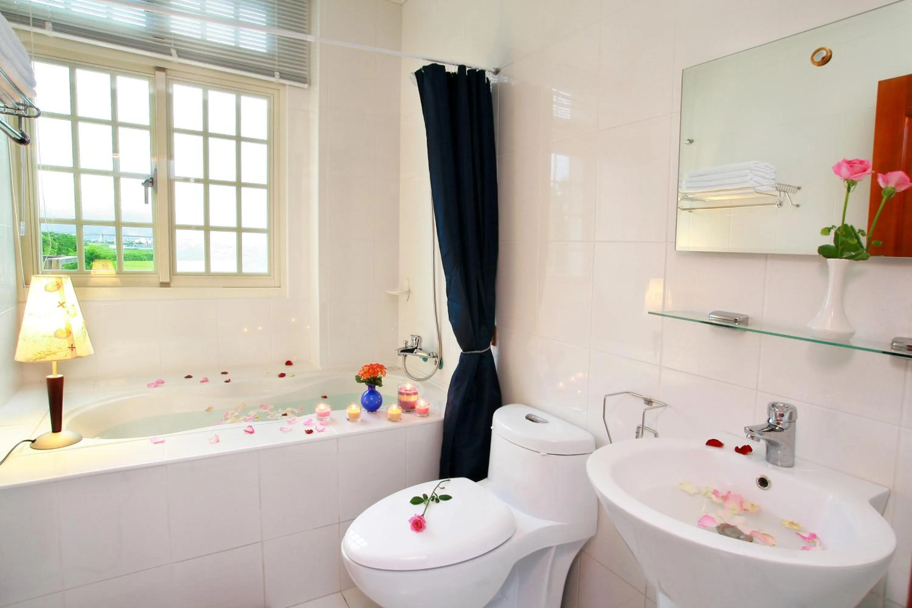 Bathroom in Riverside B&B