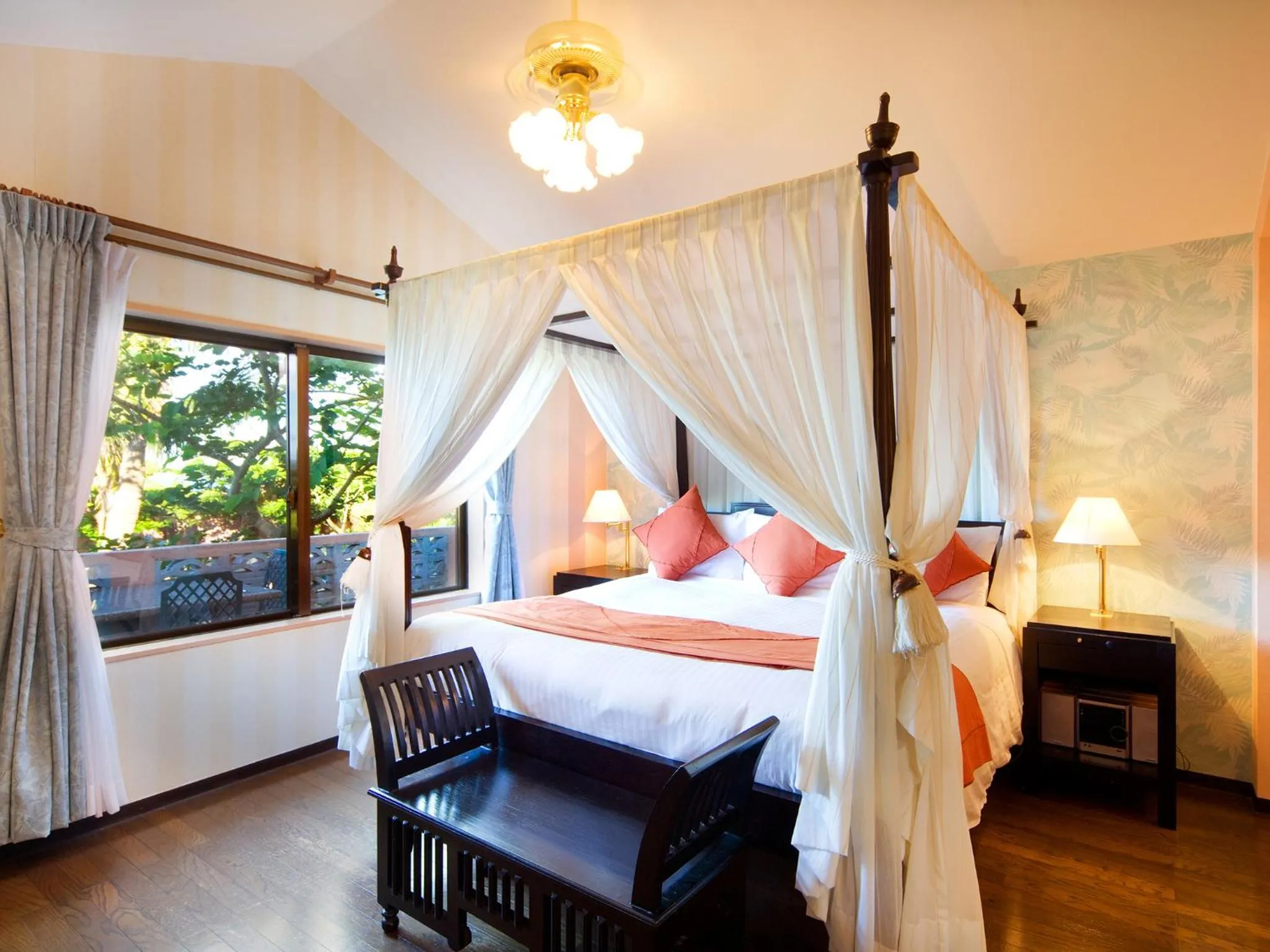 Bed in Coco Garden Resort Okinawa