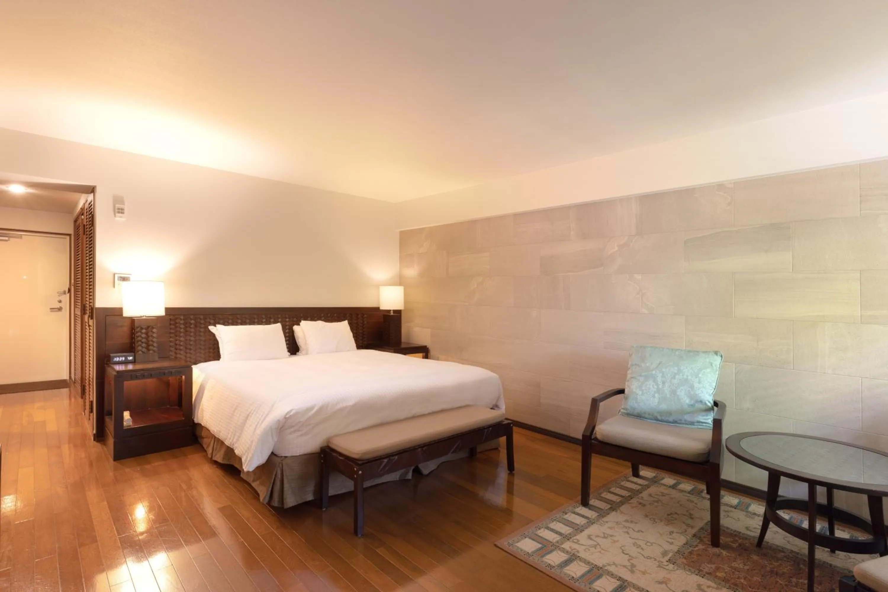 Bed in Coco Garden Resort Okinawa