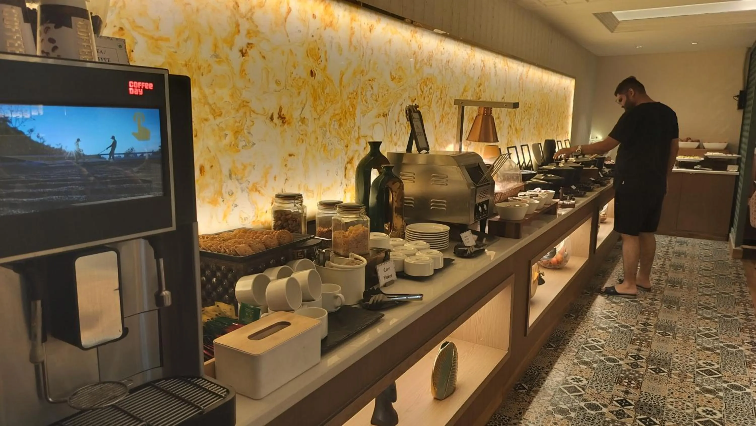 Restaurant/places to eat in Atithi House