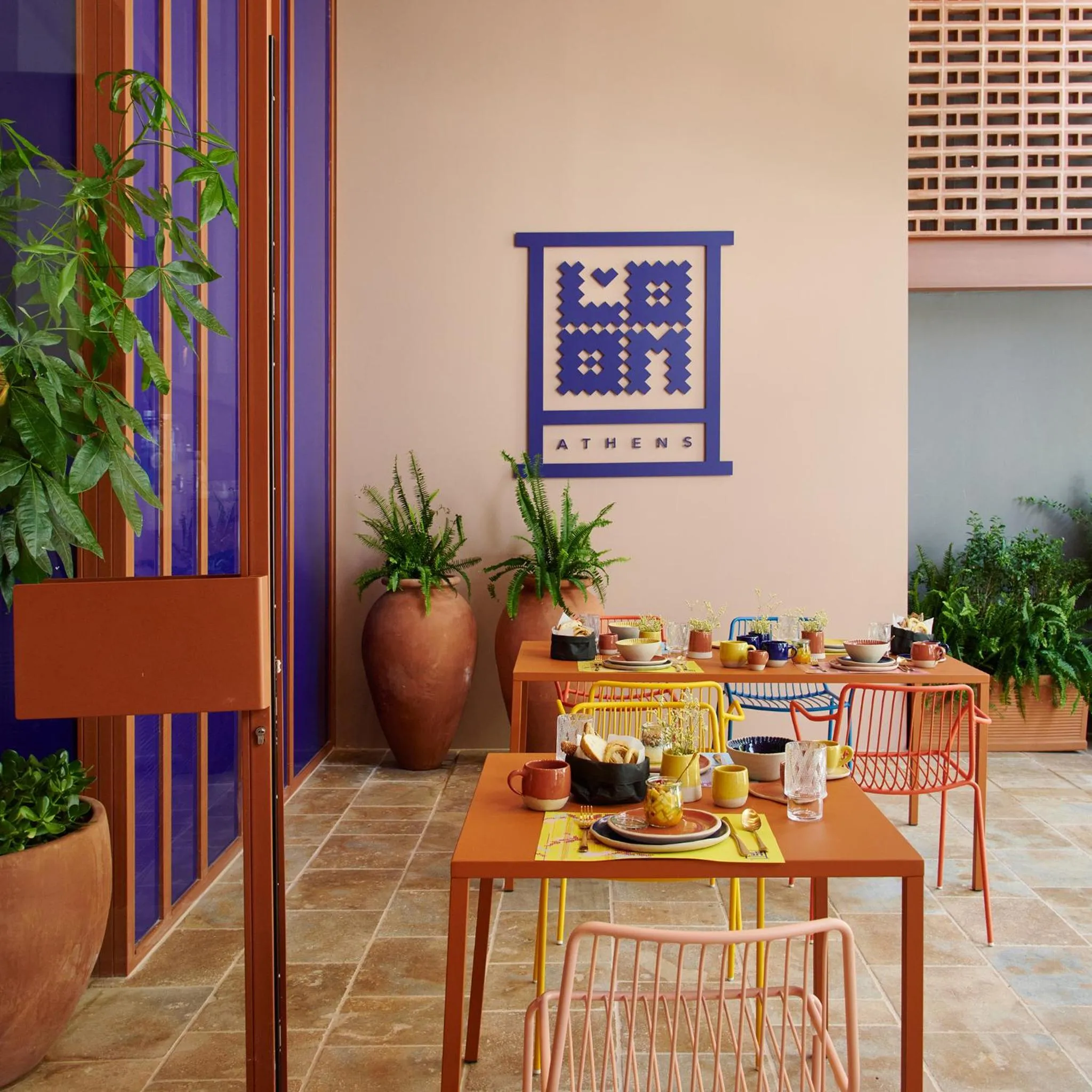 Dining area in LOOM ATHENS