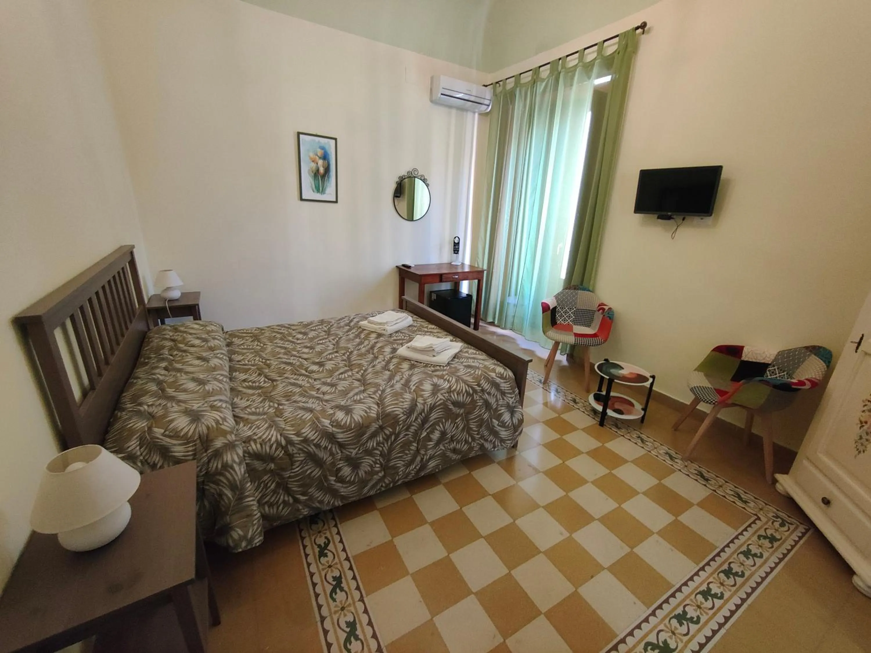 Photo of the whole room, Bed in B&B Palazzo Corvino