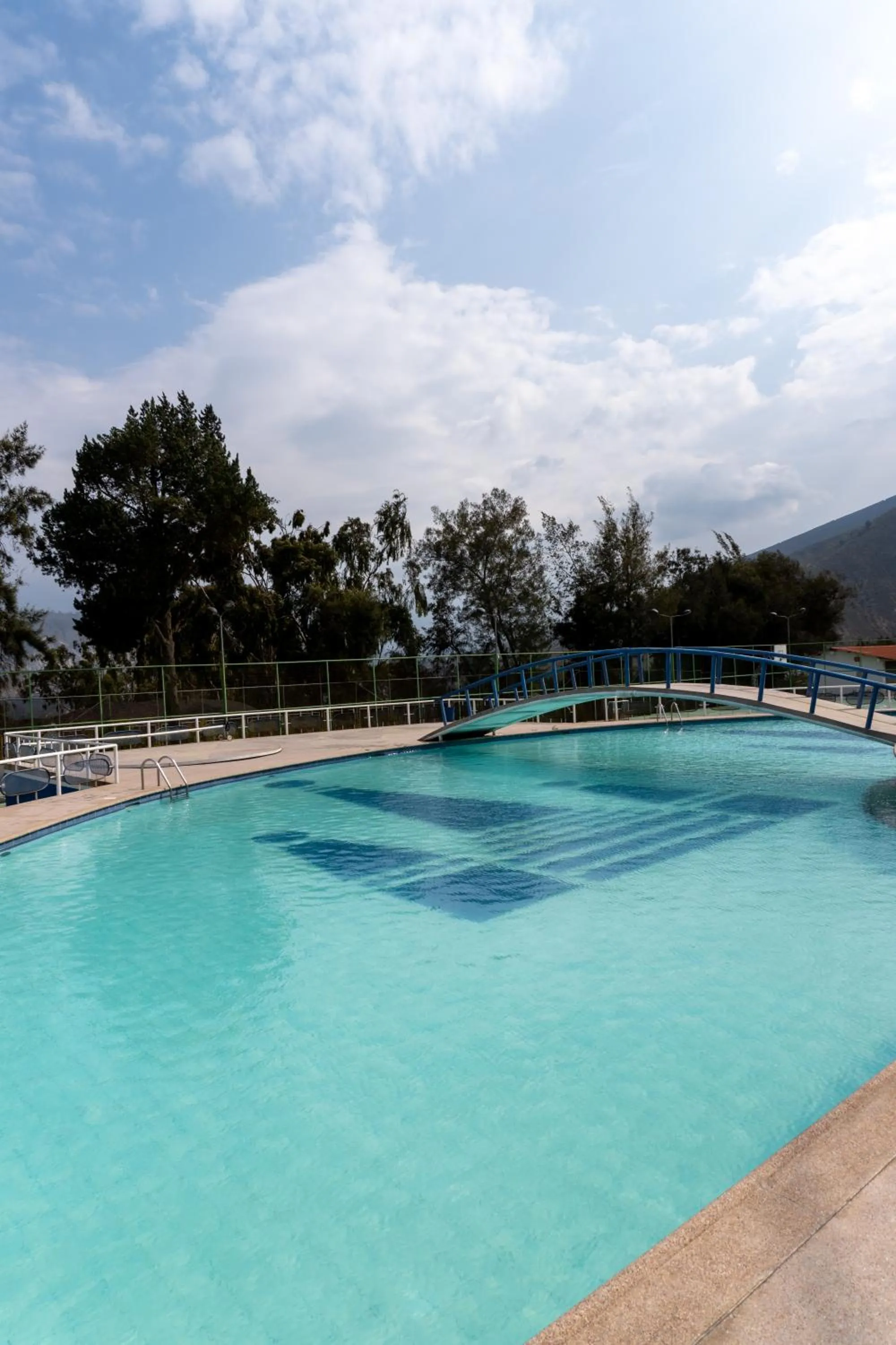 Swimming pool in Chaupimundo Lodge