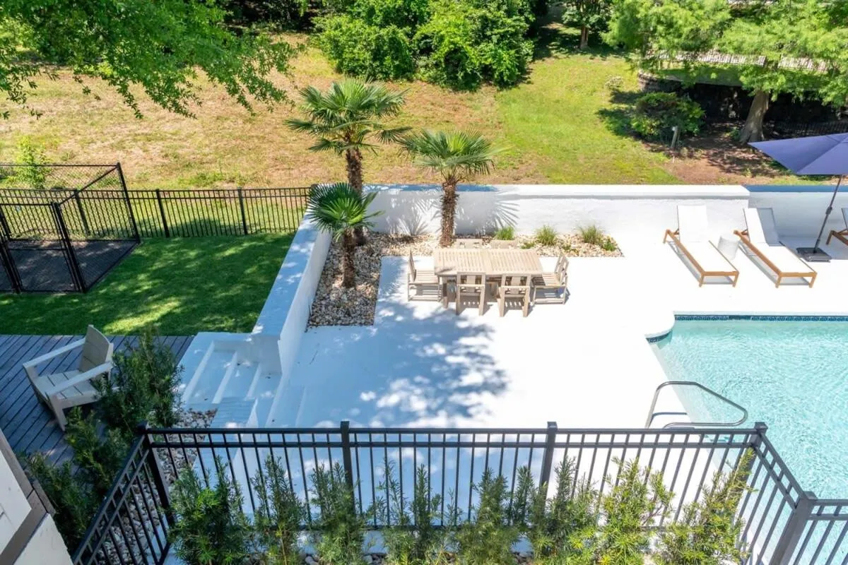 Church St Collection - 109 Whole House and Pool