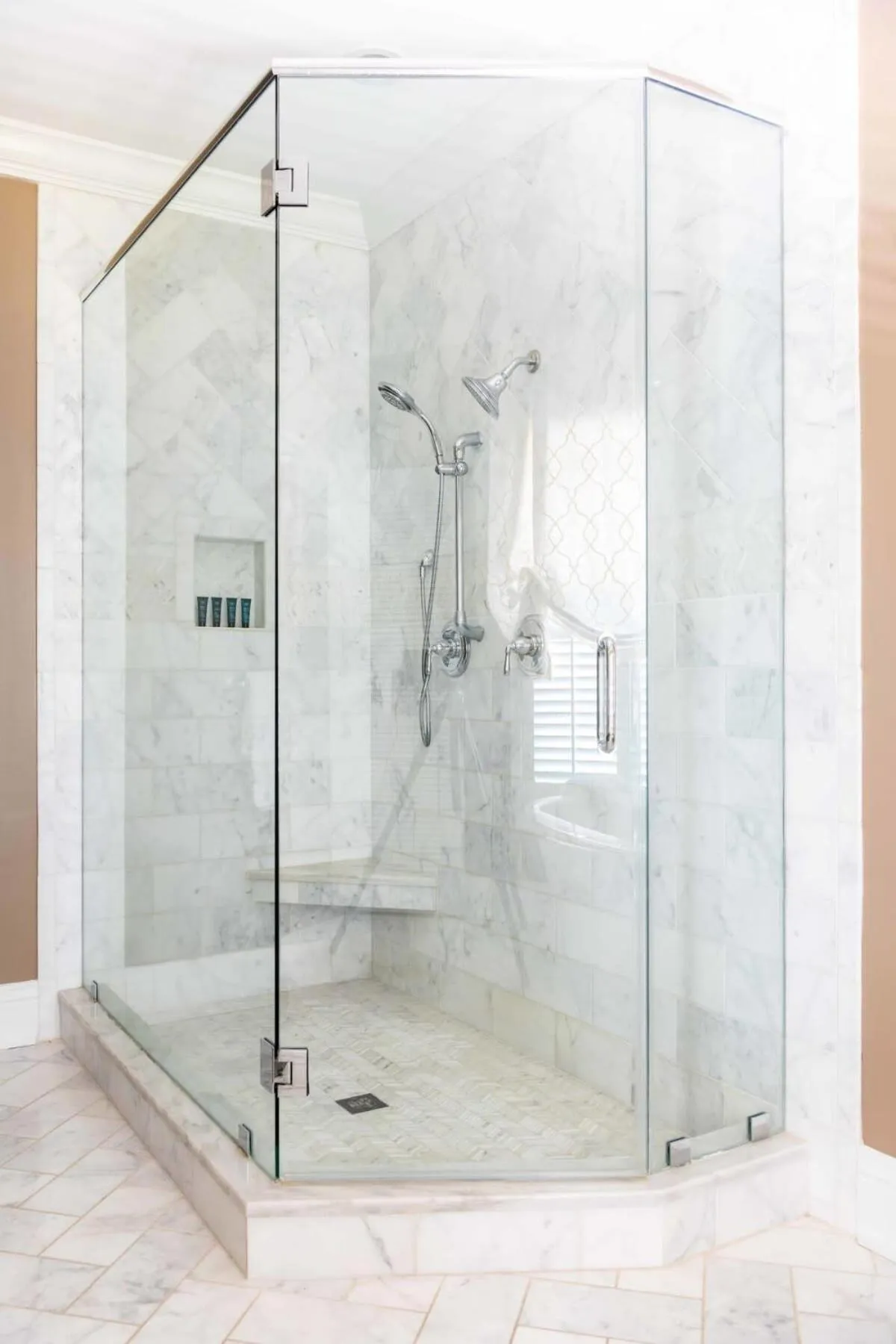 Church St Collection - 109 Whole House and Pool