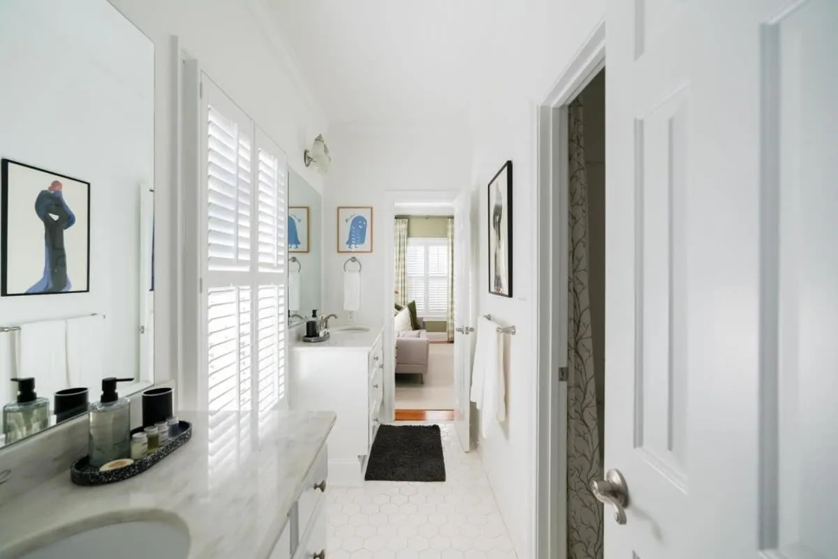 Bed in Church St Collection - 109 Whole House and Pool