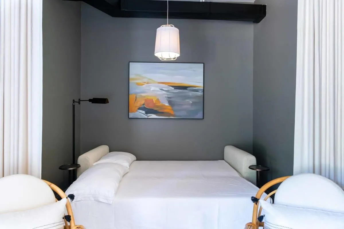 Bed in Church St Collection - 109 Whole House and Pool