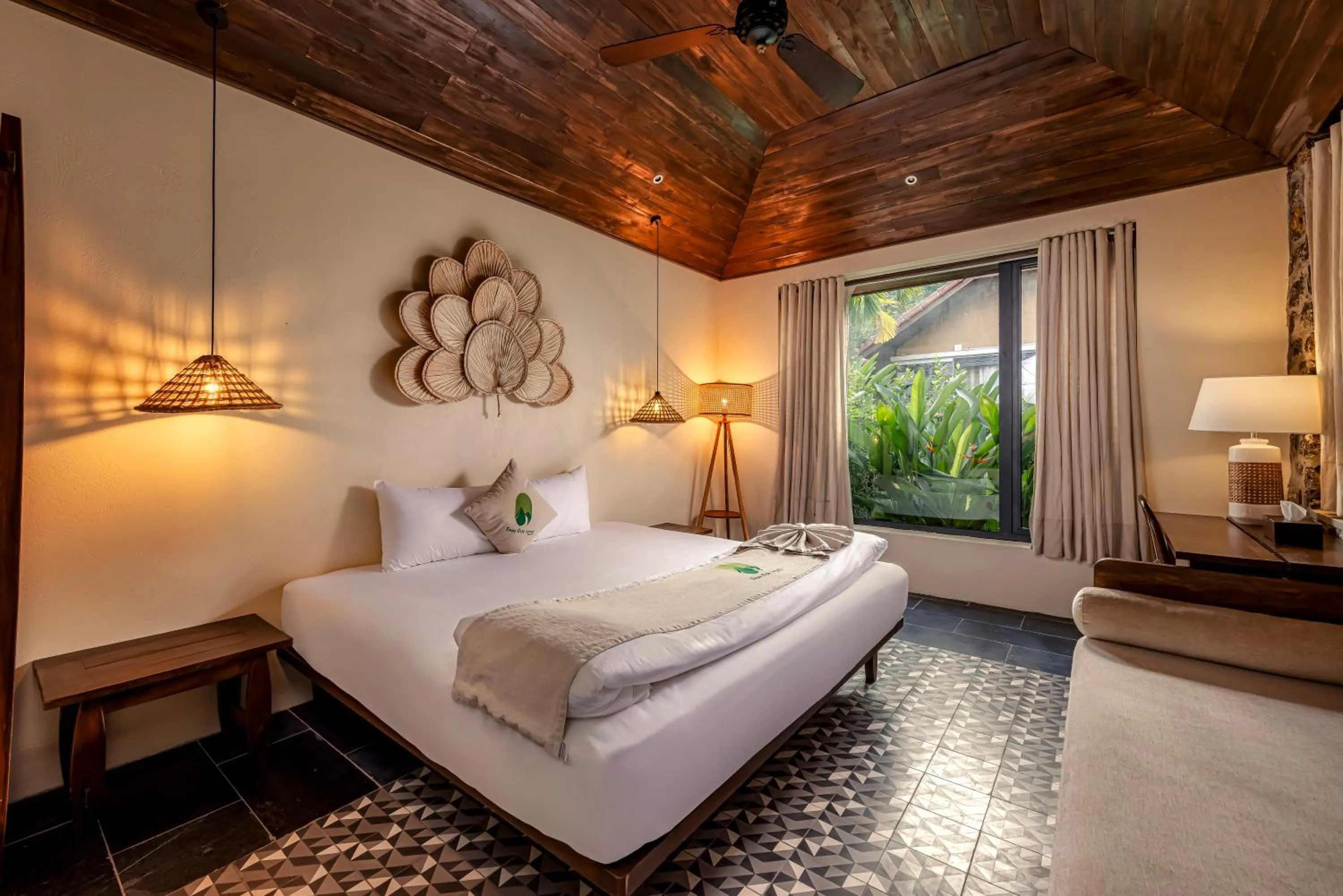 Bed in Tam Coc Retreat Ninh Binh