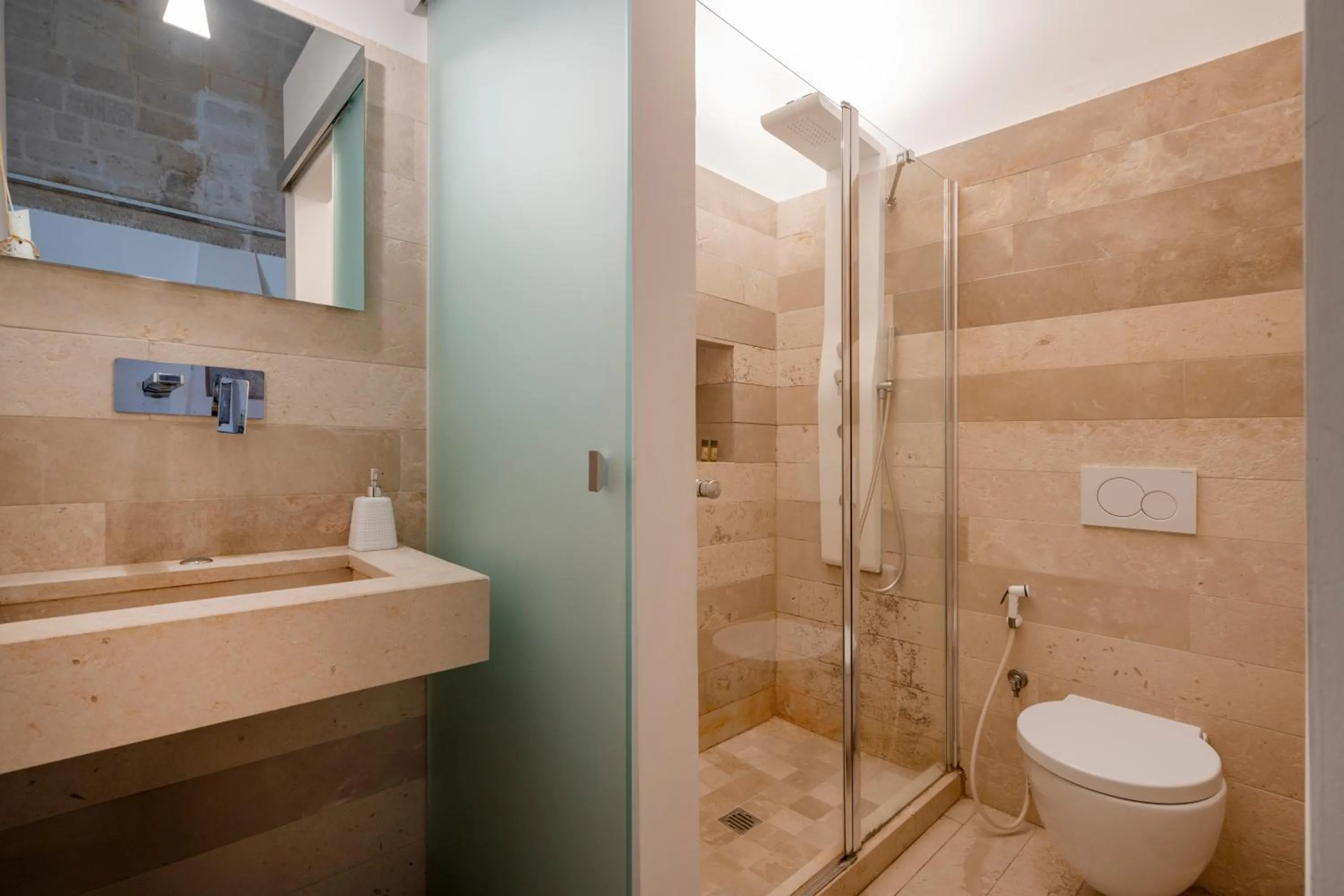 Shower in B&B La Corte