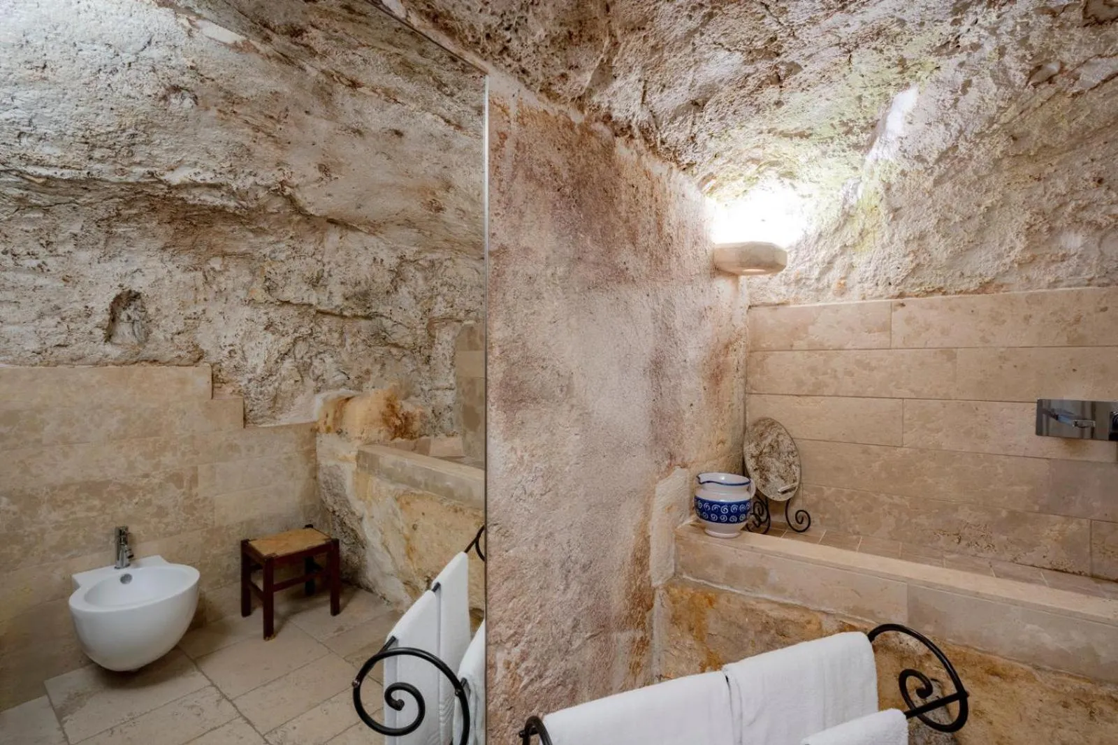 Bathroom in B&B La Corte