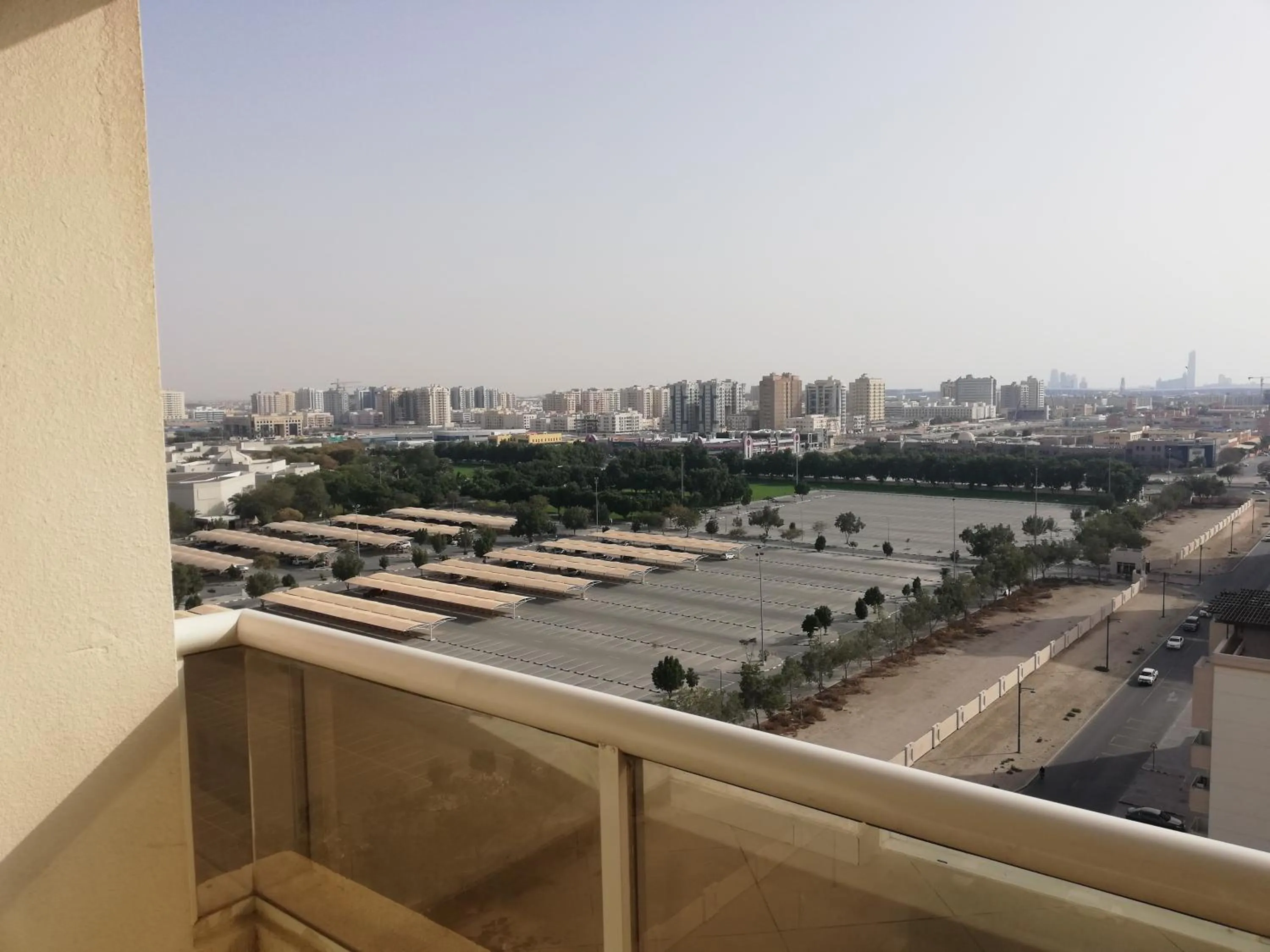 Day in Boulevard City Suites Hotel Apartments