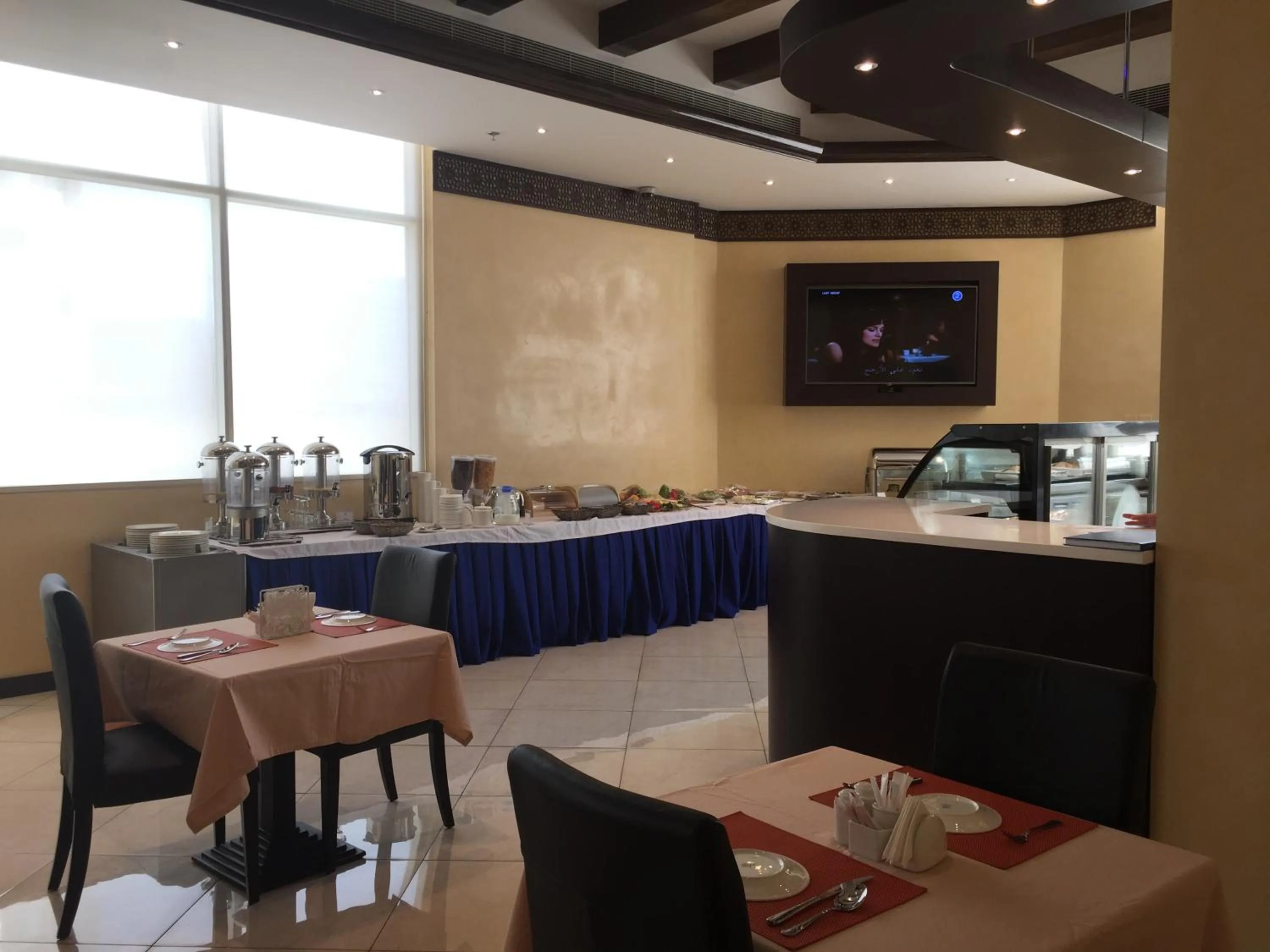 Restaurant/places to eat in Boulevard City Suites Hotel Apartments
