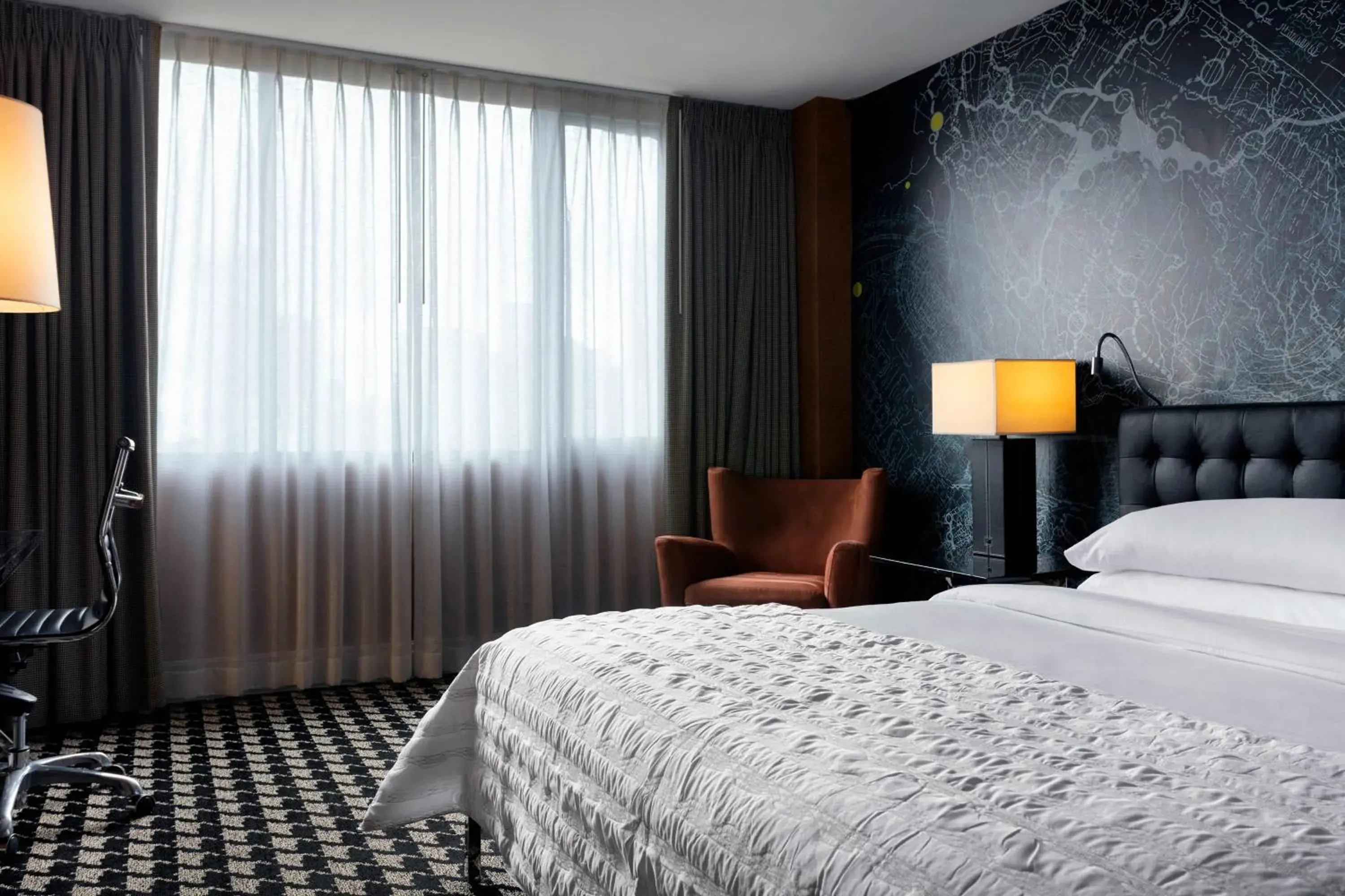 Premium King Room with Club Lounge Access - High Floor in Le Meridien Charlotte Premium King Room with Club Lounge Access - High Floor in Le Meridien Charlotte